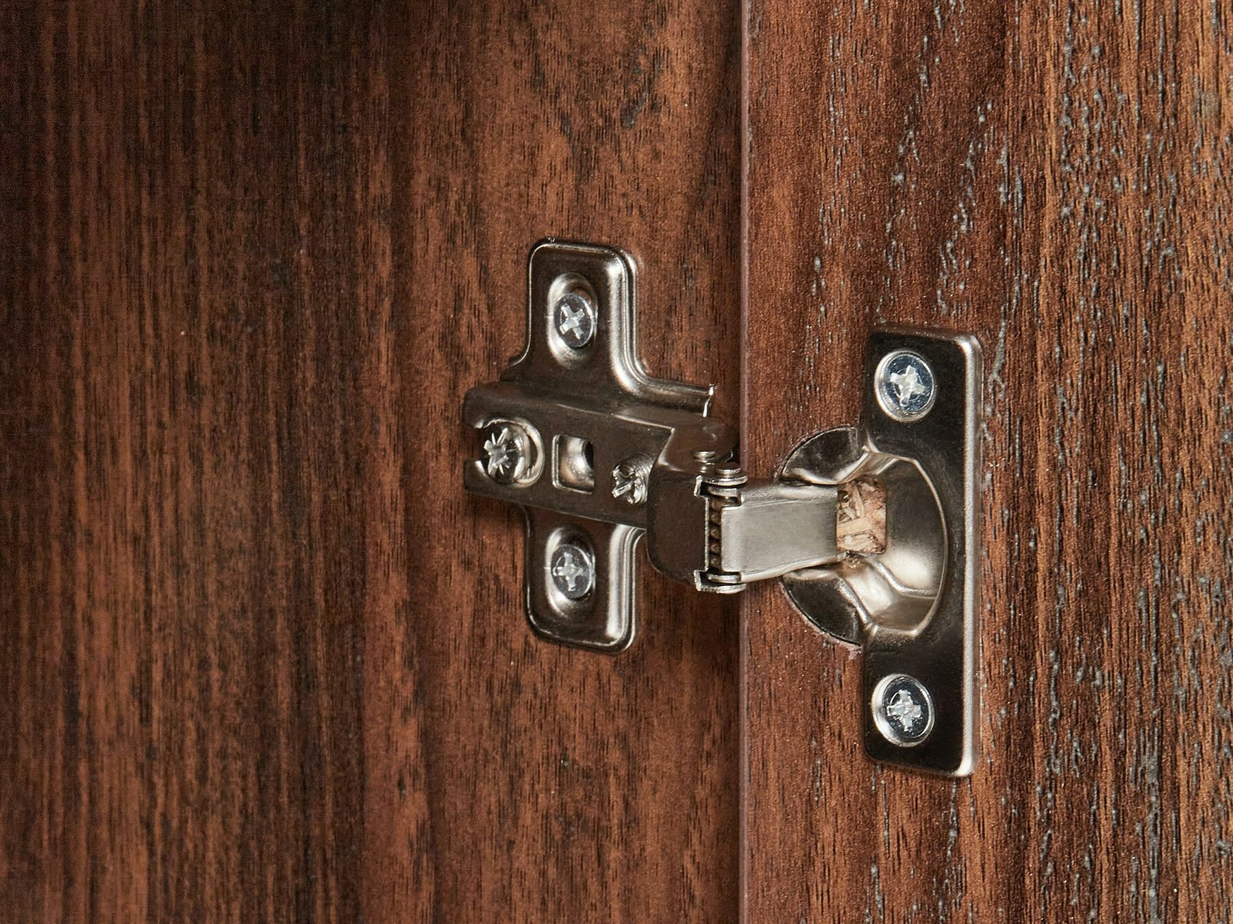 Шкаф Berwyn 2428