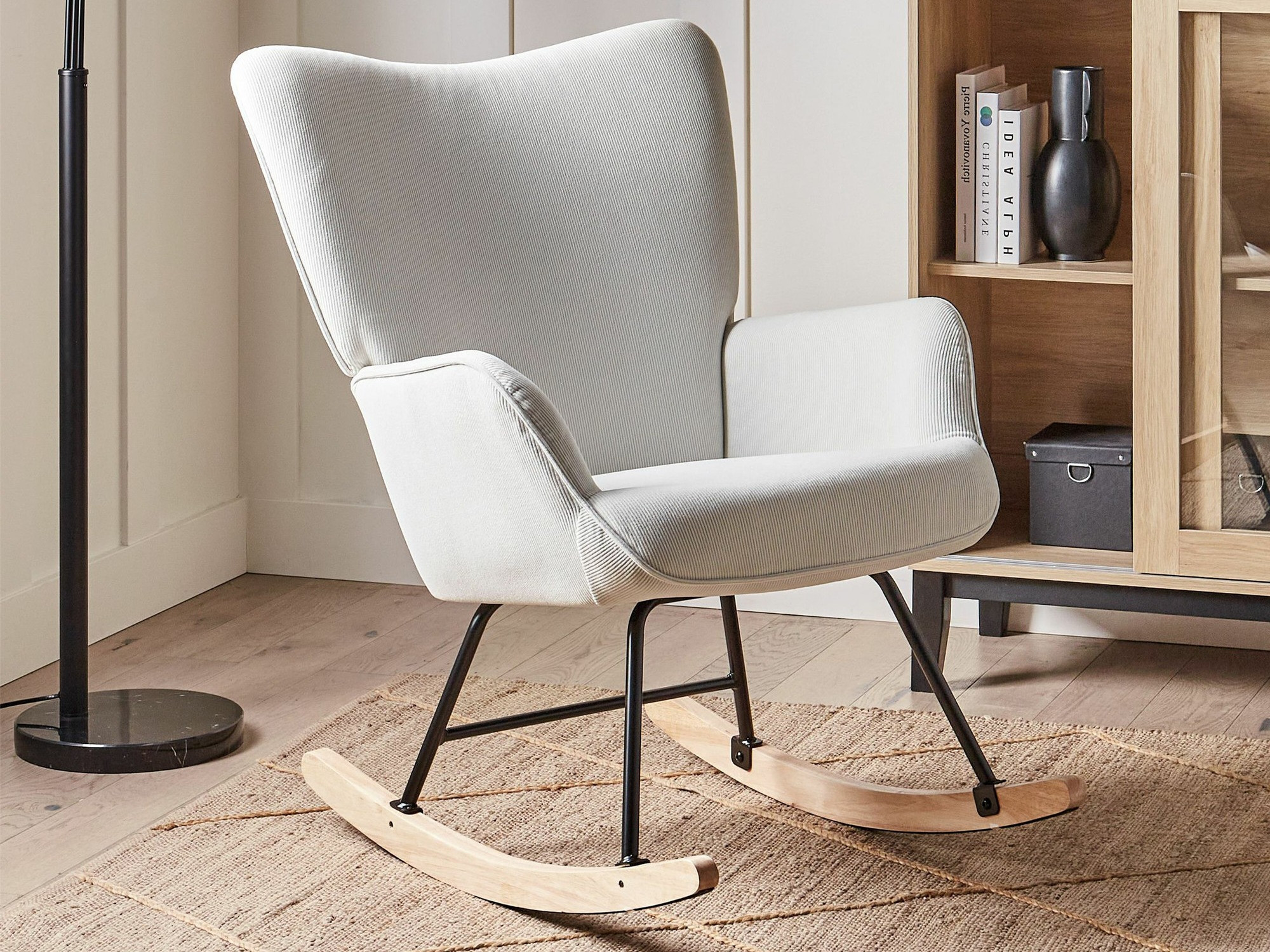 Люлеещ се стол Berwyn 2433 (Сметана)