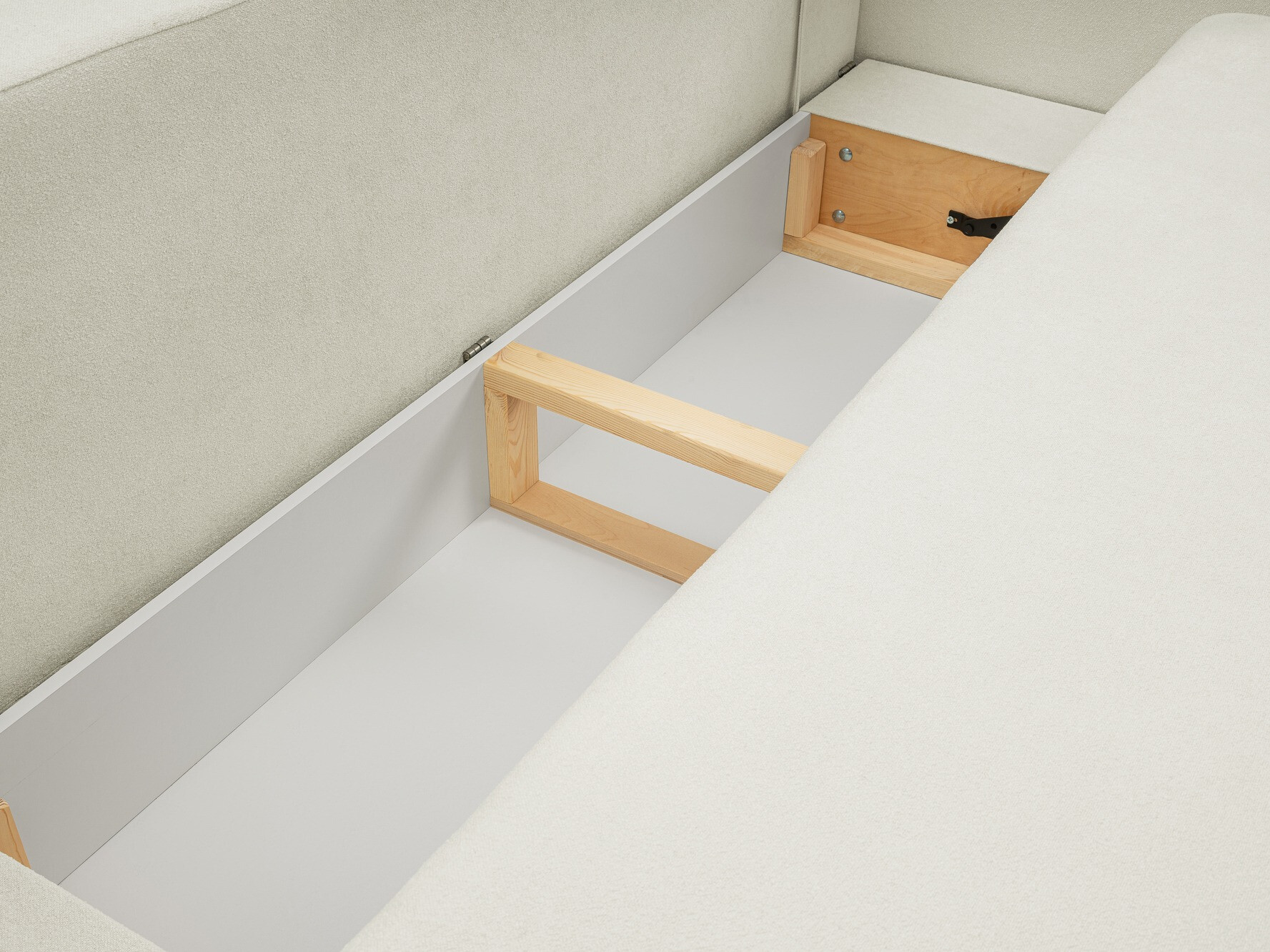 Разтегателен диван Kingston 139 (Sicuro 60)