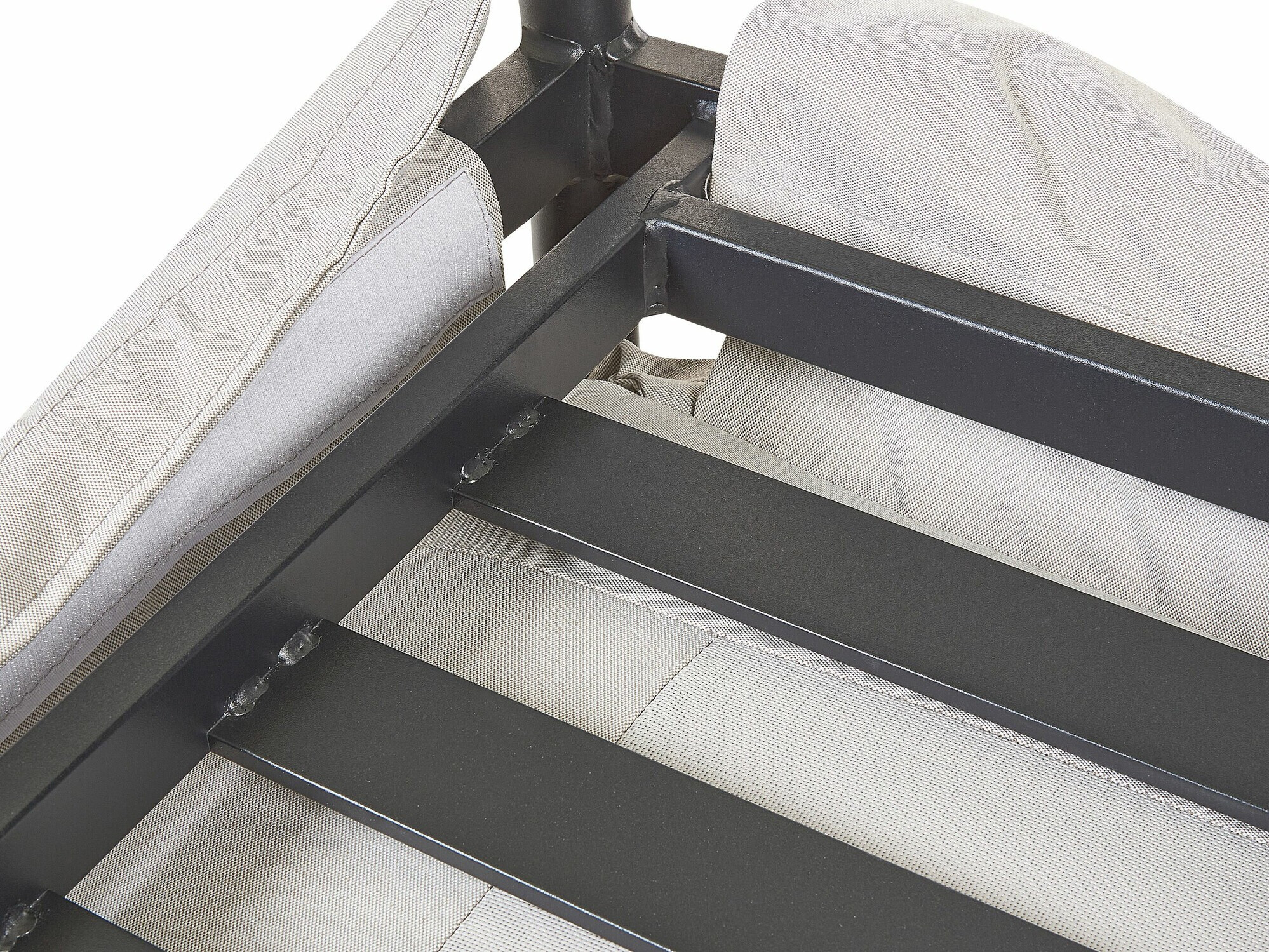 Градински диван Berwyn 2522