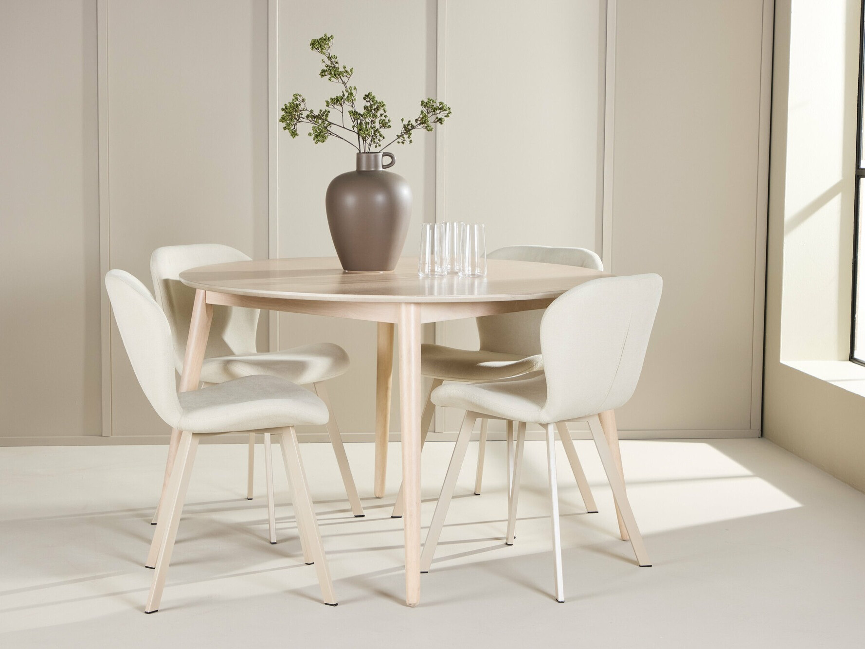 Маса и столове за трапезария Dallas 4758