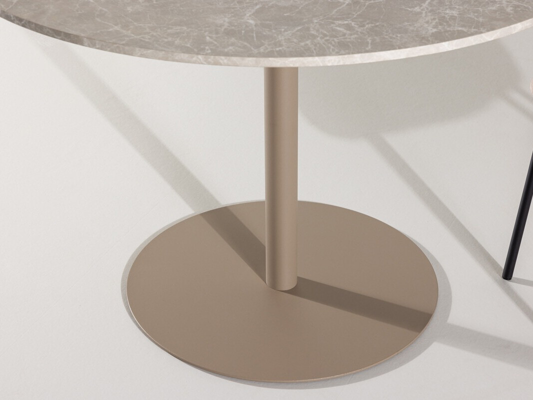 Маса Dallas 4776