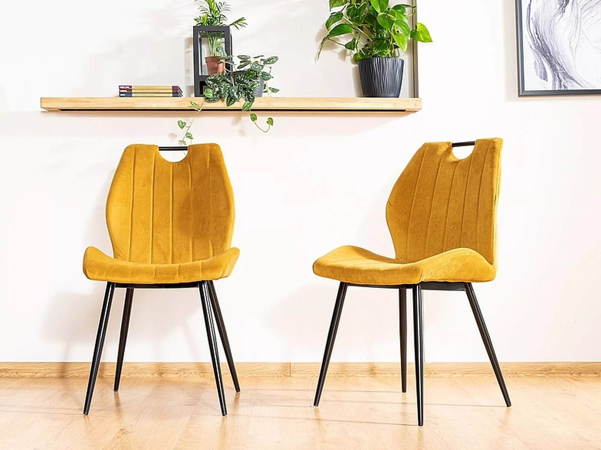 Стол Detroit 716 (Жълт)