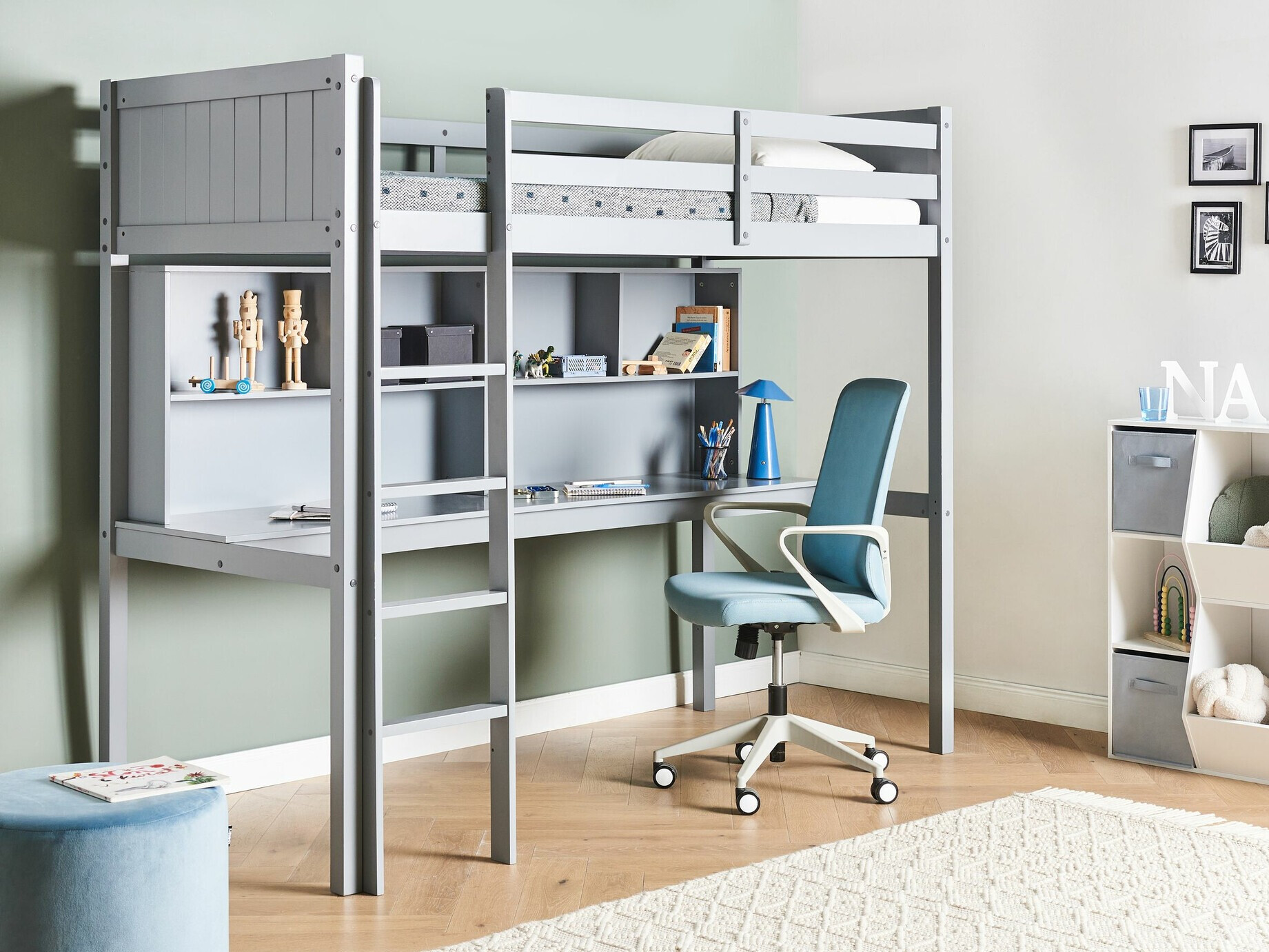 Високо легло Berwyn 2614 (Сив)