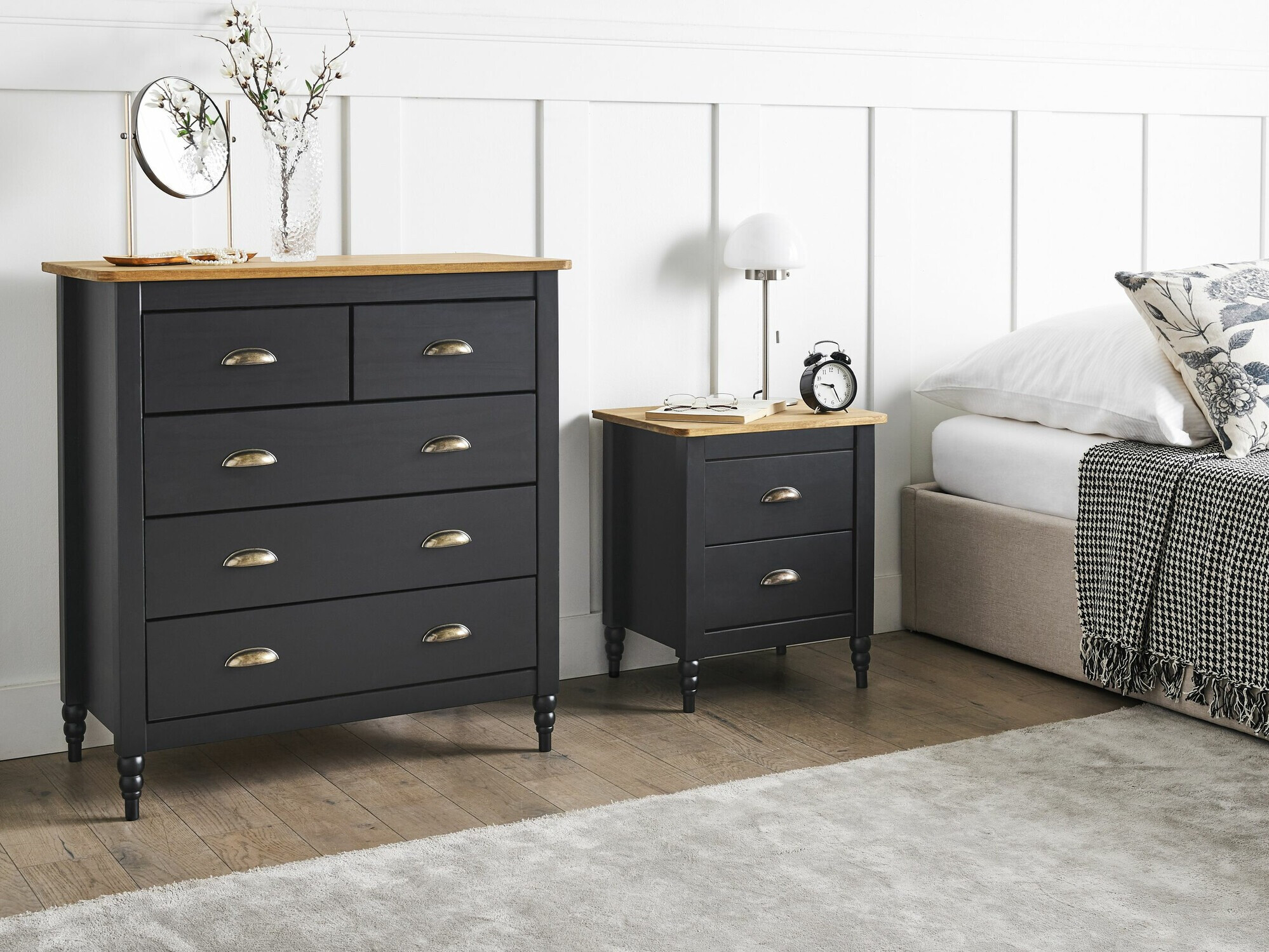 Скрин Berwyn 2641 (Черен)