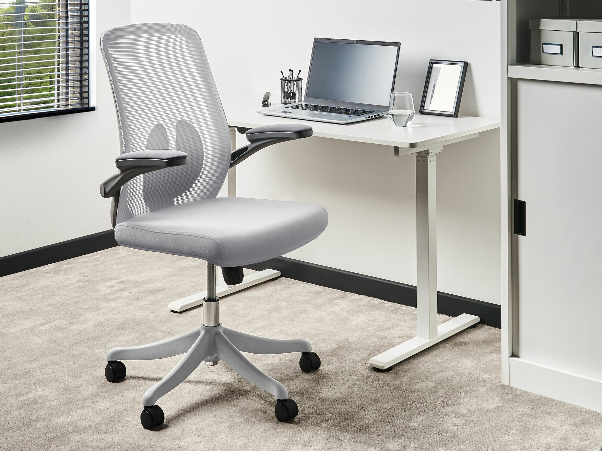 Офис стол Berwyn 2687 (Сив)