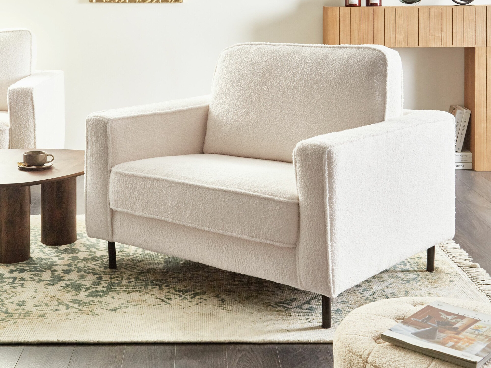 Фотьойл Berwyn 766 (Бяло екрю)