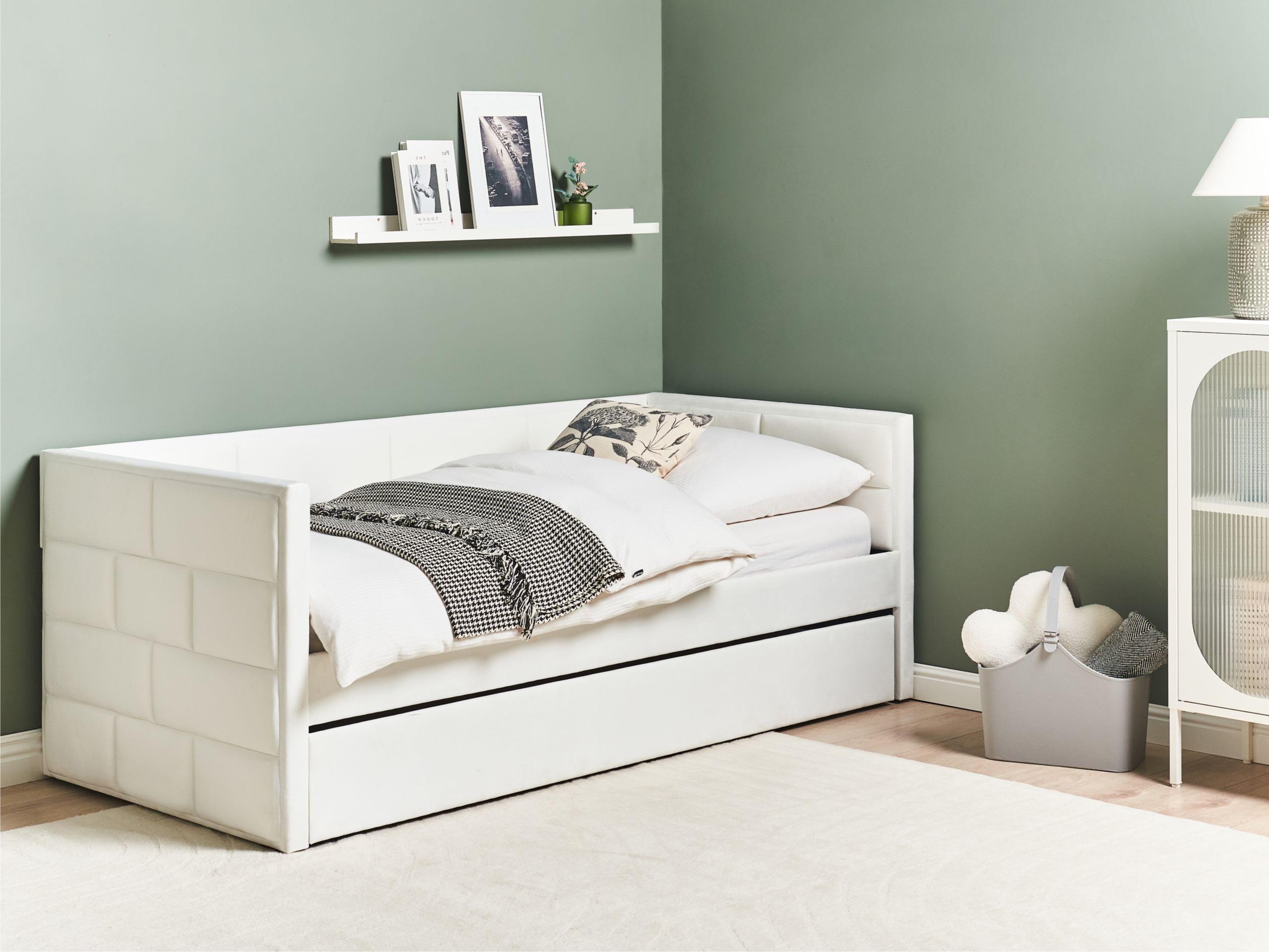 Легло Berwyn 1271 (Бял)