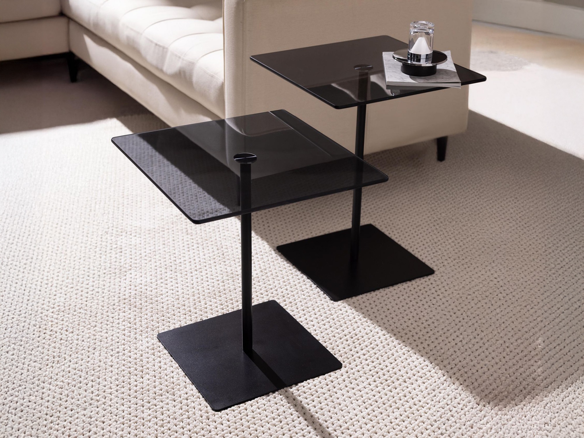 Комплект помощни маси Kailua 2639 (Черен)