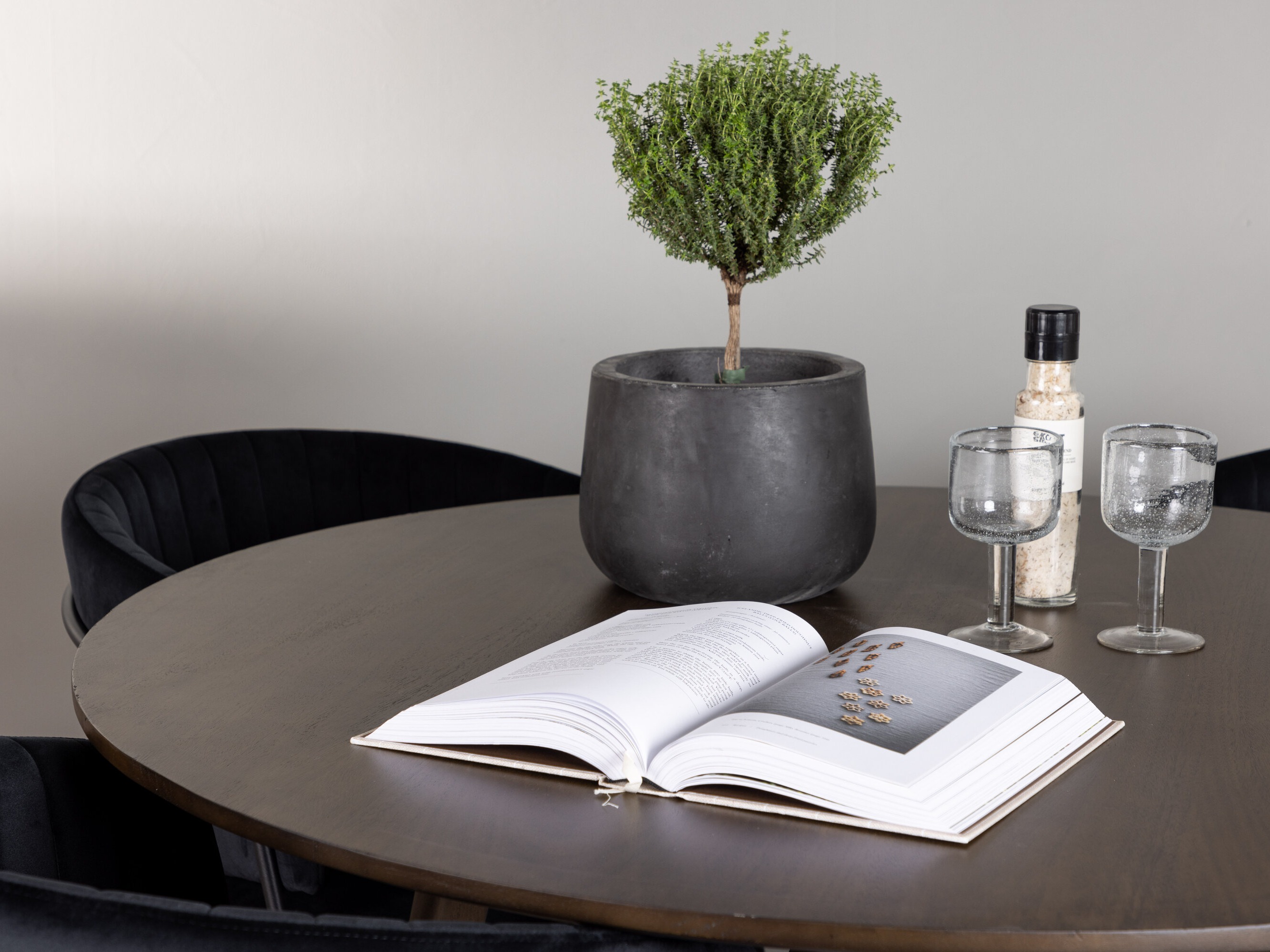 Маса и столове за трапезария Dallas 4886