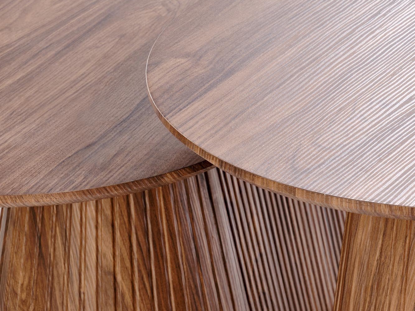 Помощна масичка Houston 2023