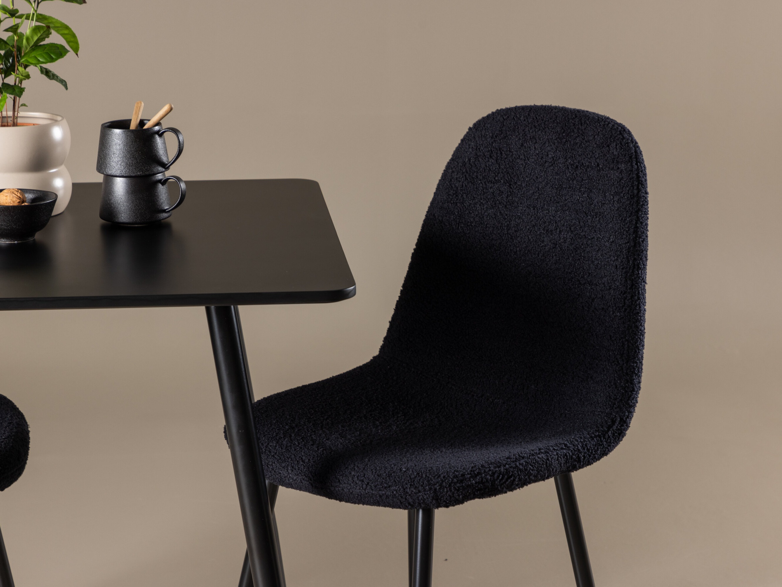 Маса и столове за трапезария Dallas 4908