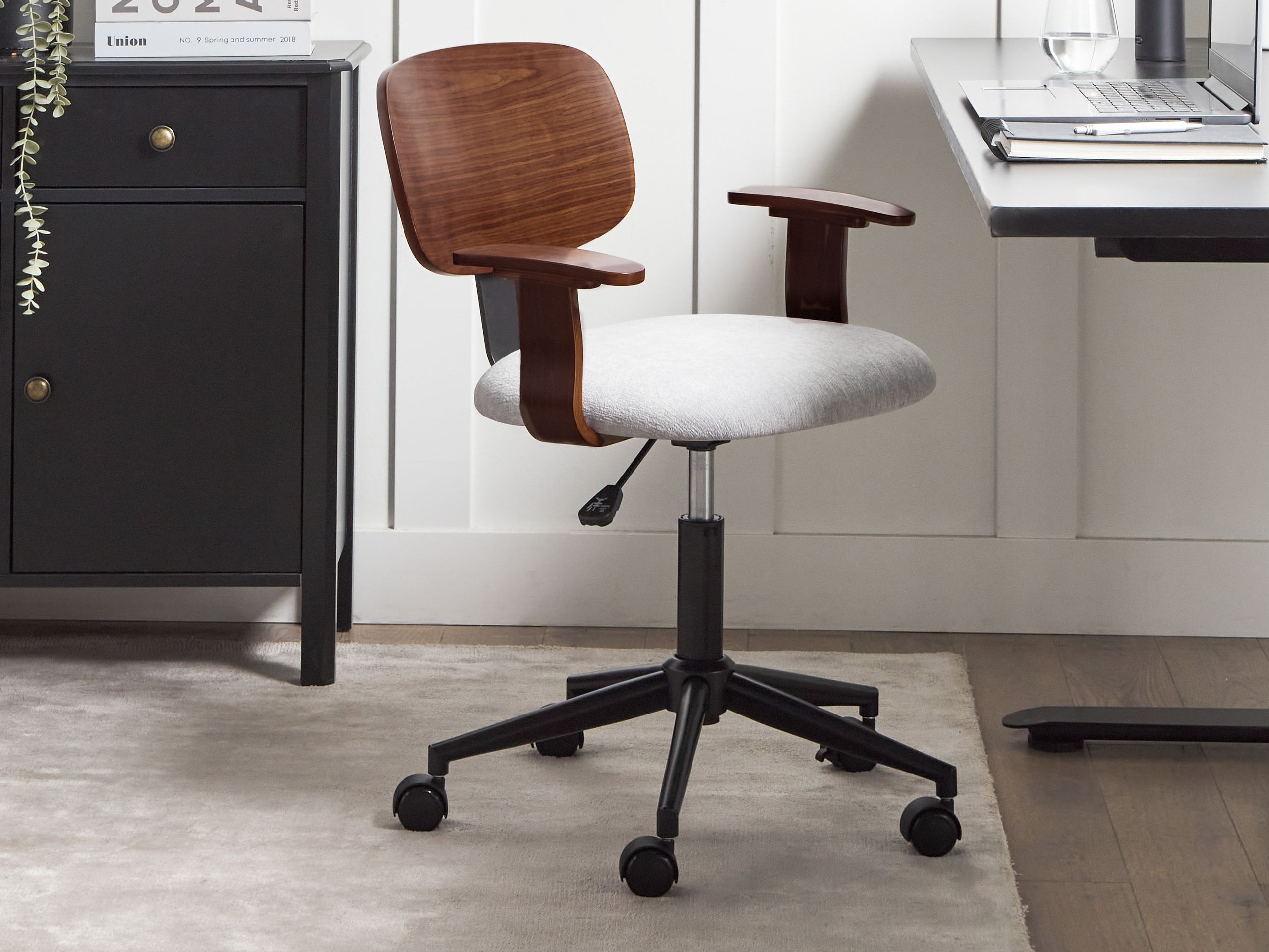 Офис стол Berwyn 2768 (Светло сив)