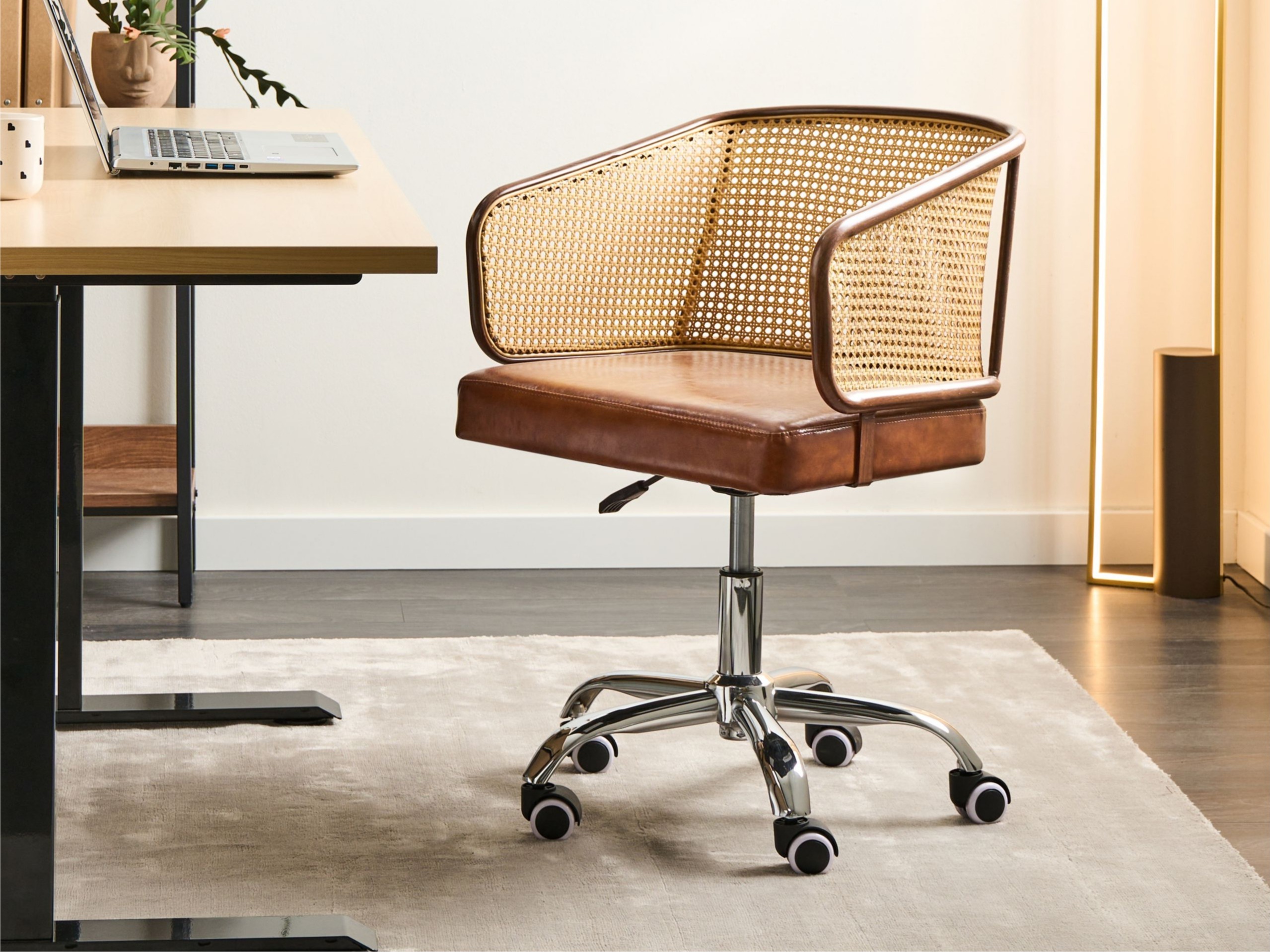 Офис стол Berwyn 2767 (Кафяв)