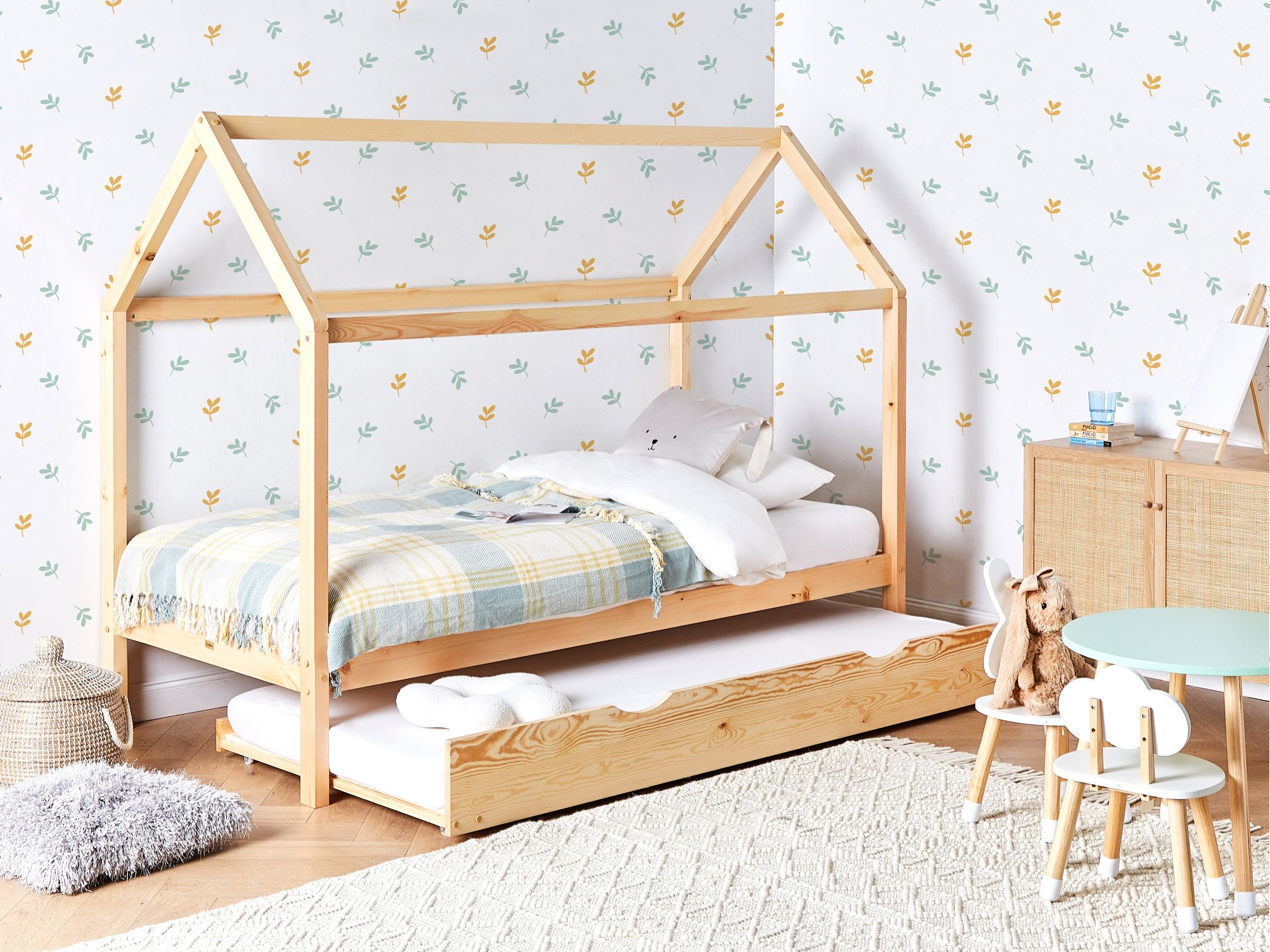 Легло Berwyn 2833 (Ярък дърво)