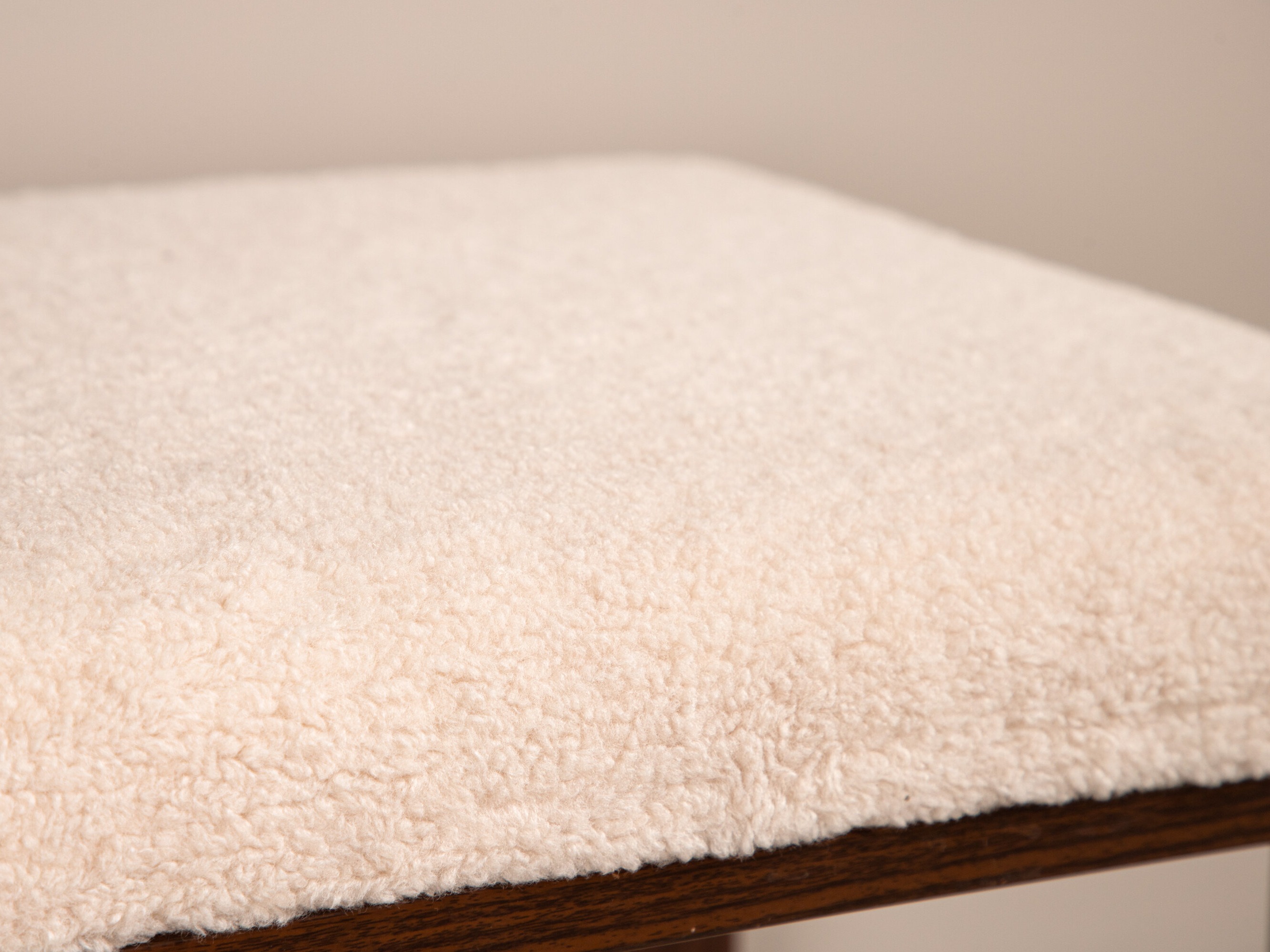 Тапицирана пейка Dallas 3262