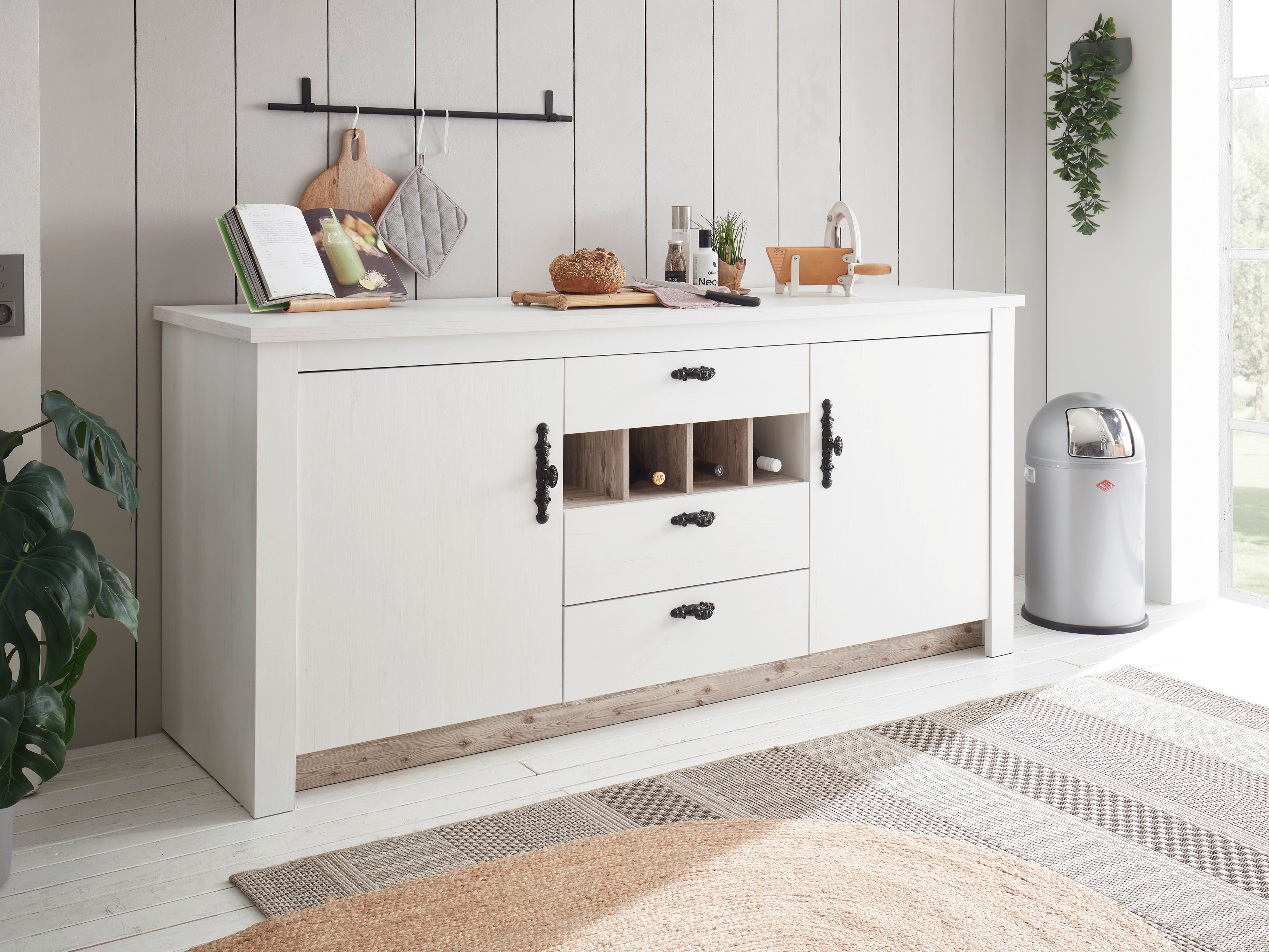 Модулен шкаф с чекмедже и врати Flora 101