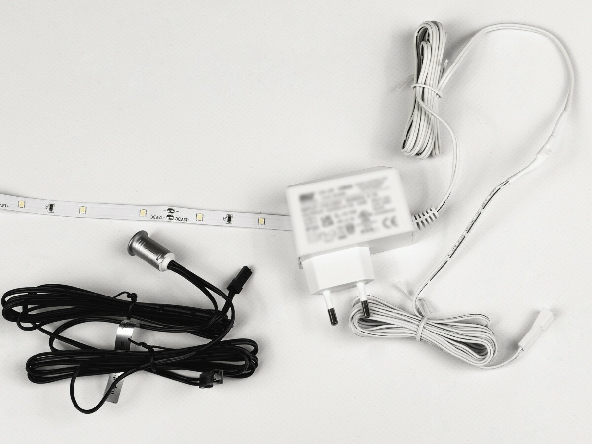 LED осветление Teselbu 101