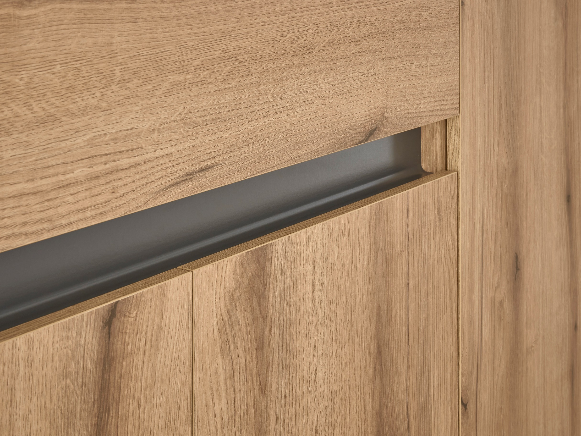 Скрин Elbsori 117 (Дъб + Антрацит)