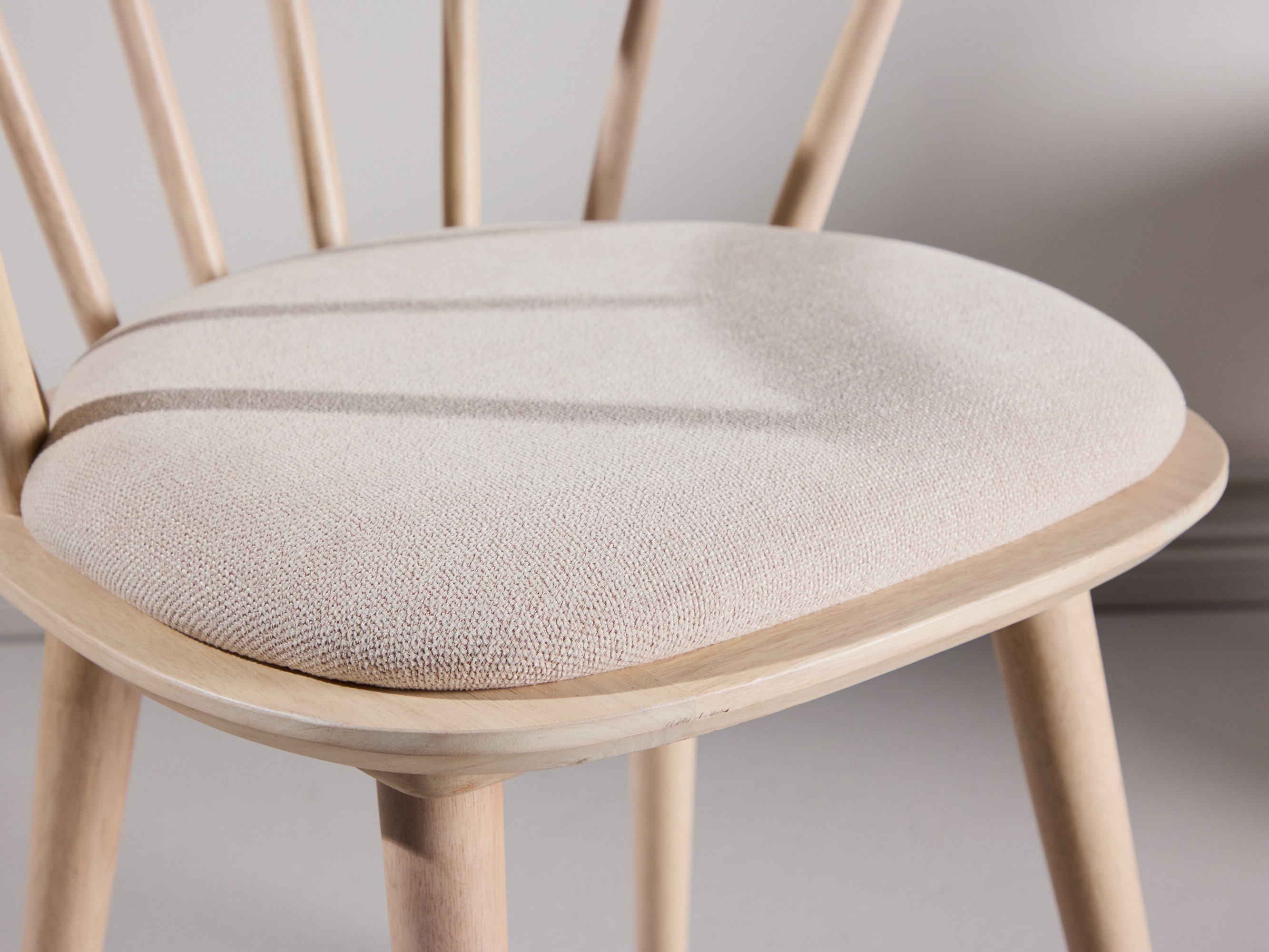 Стол Dallas 4953 (Бежов)