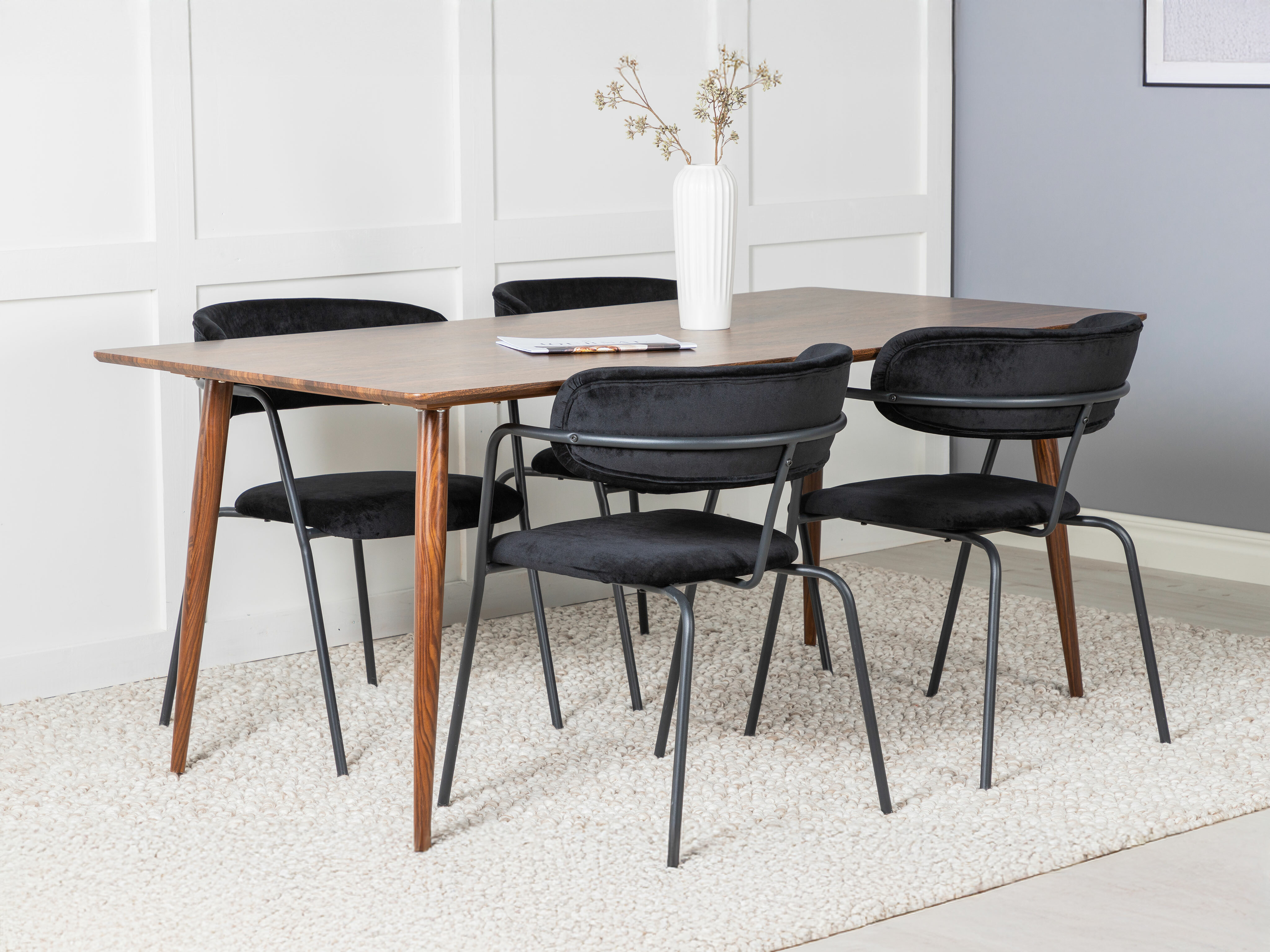 Маса и столове за трапезария Dallas 1919