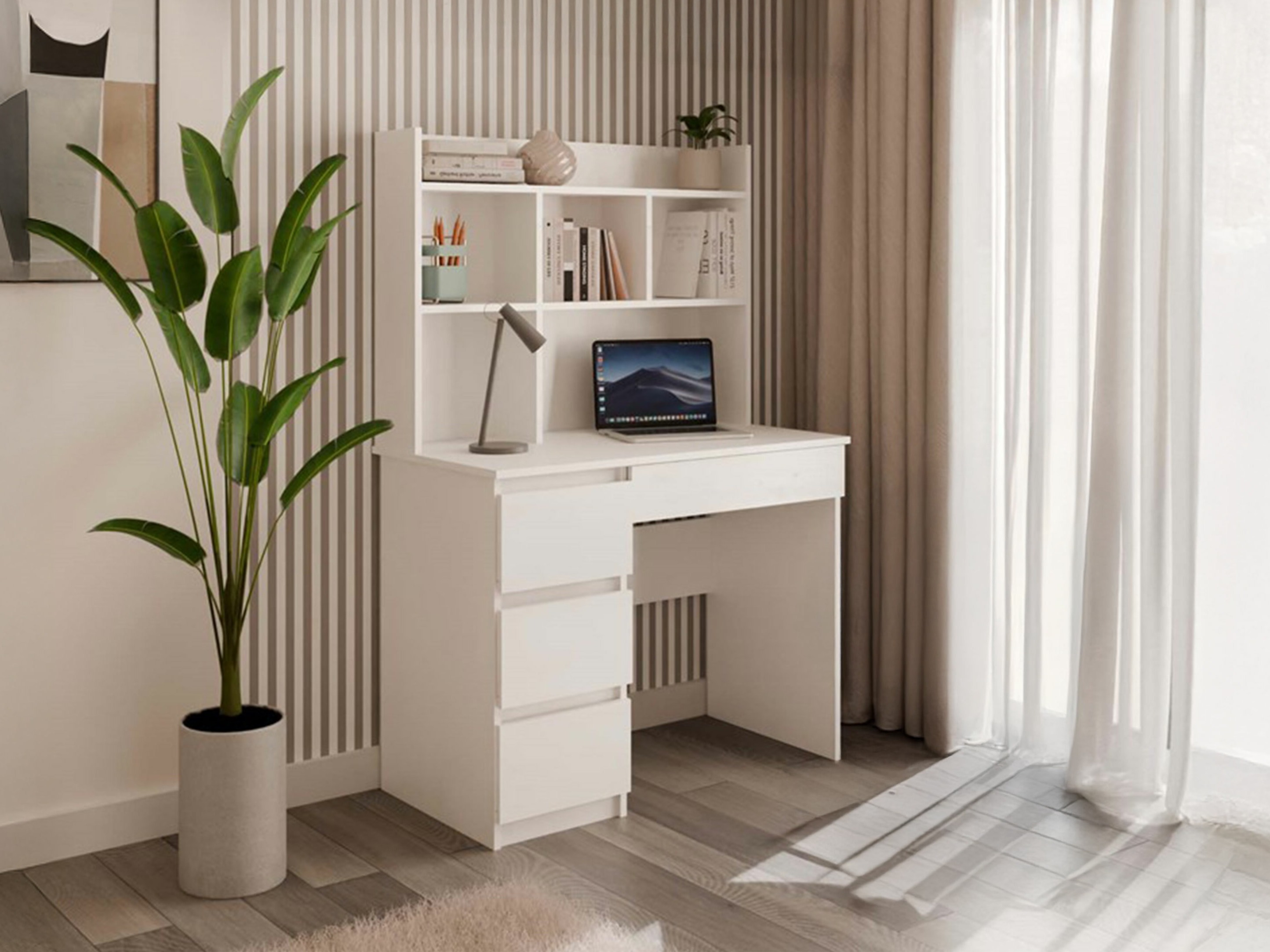 Офис бюро Mandeville 337 (Ляв)