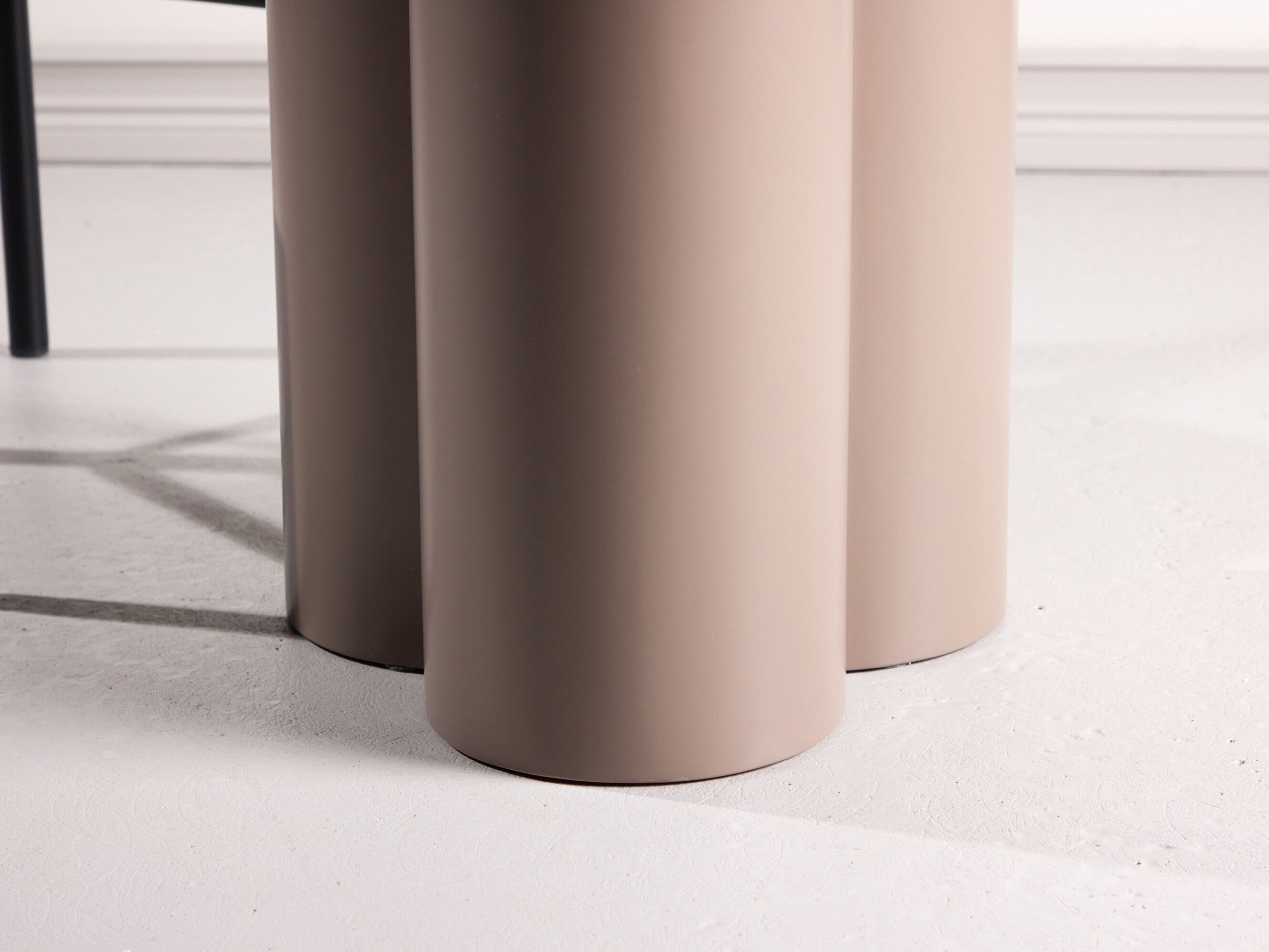 Маса Dallas 4446 (Тъмнокафяв)