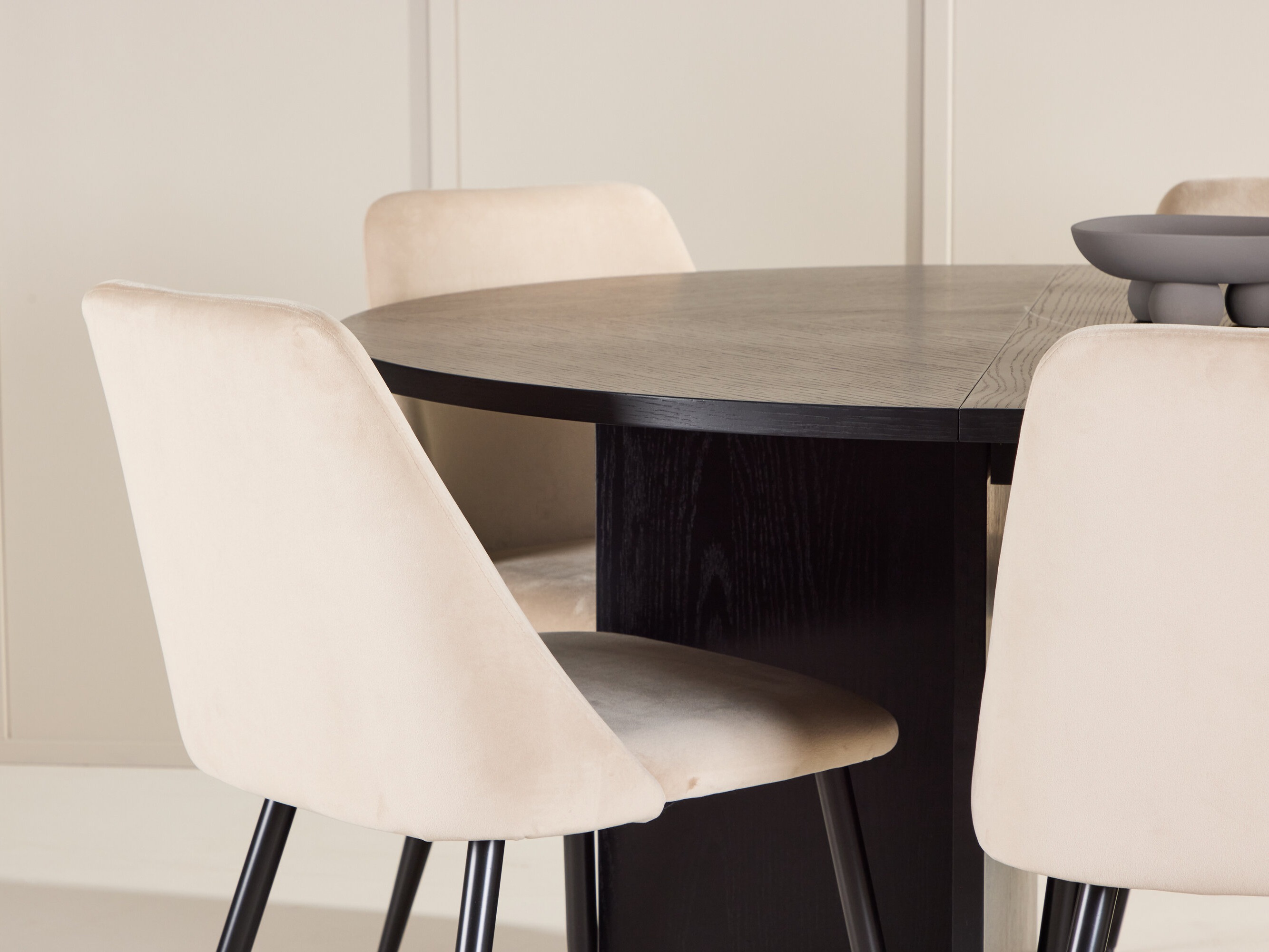 Маса и столове за трапезария Dallas 4992 (Черен)