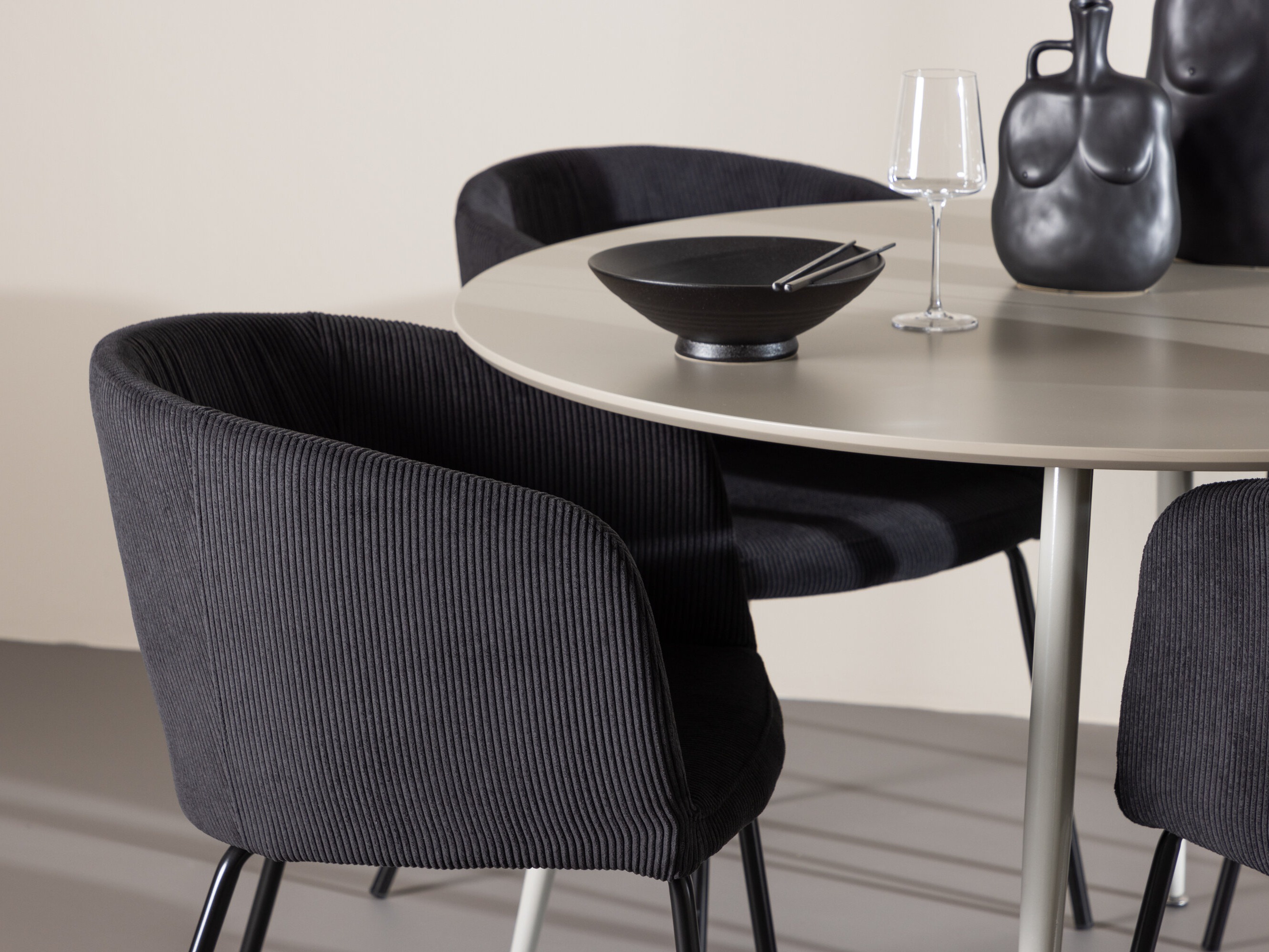 Маса и столове за трапезария Dallas 5106