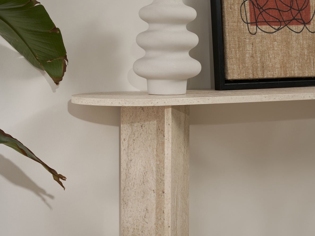 Конзолна маса Novato 133 (Лек травертин)