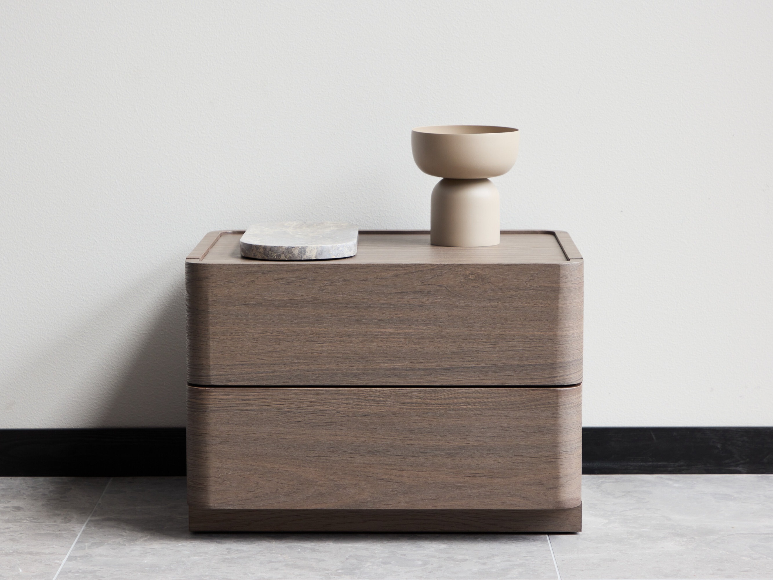 Нощно шкафче Dallas 4744