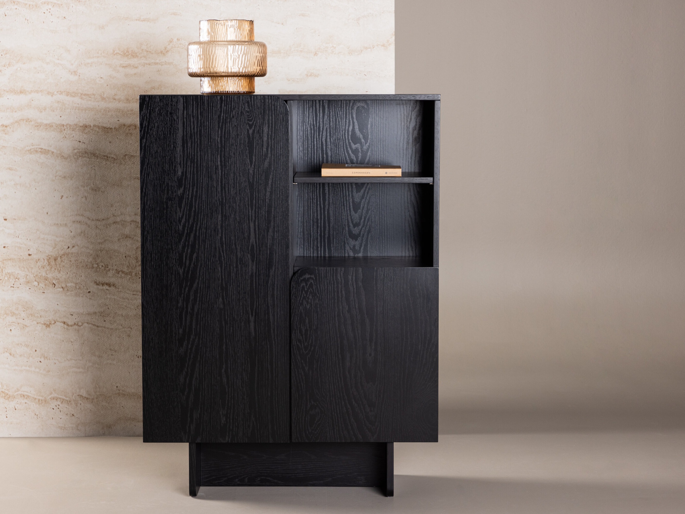 Шкаф Dallas 5131 (Черен)