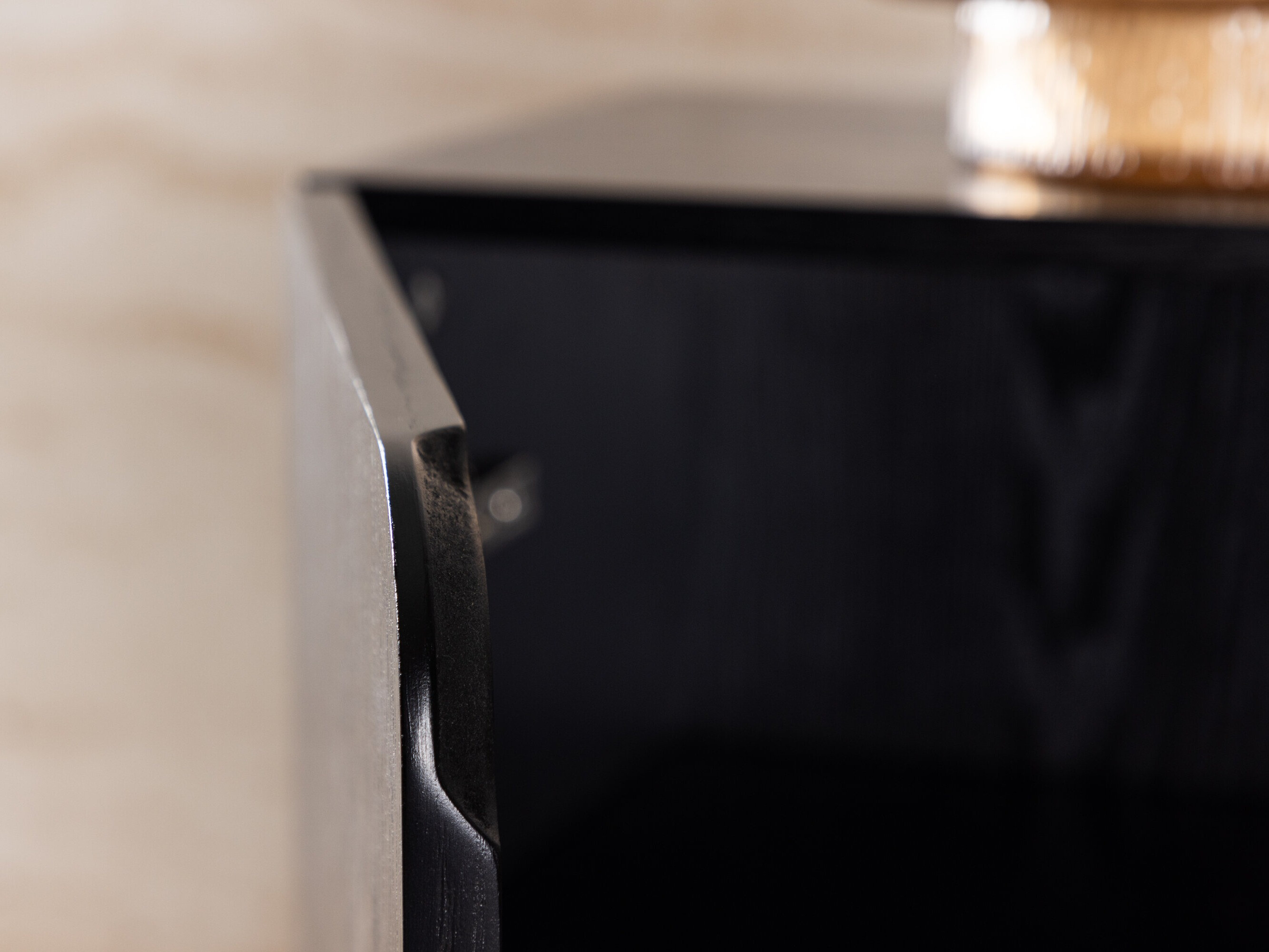 Шкаф Dallas 5131 (Черен)