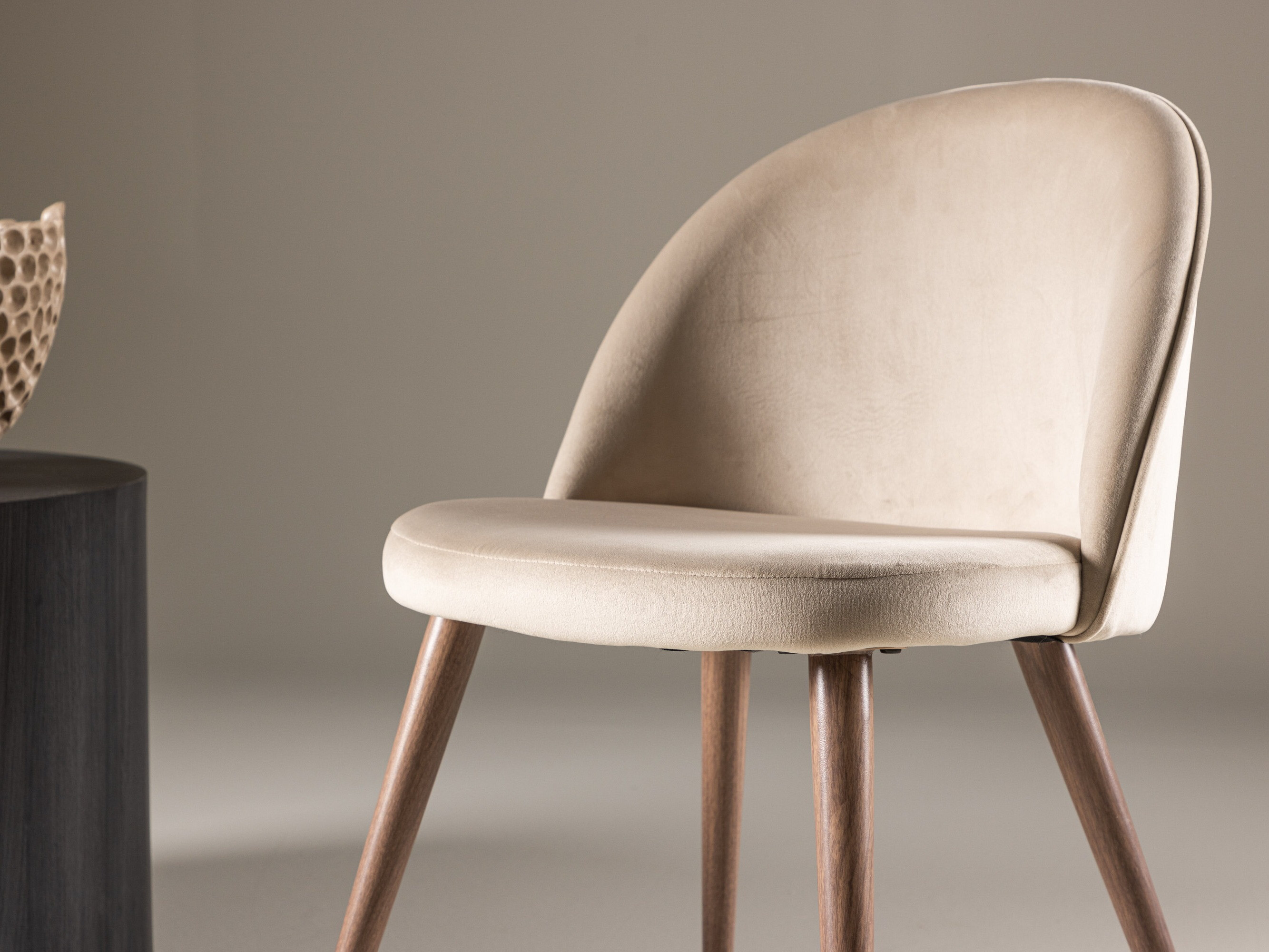 Стол Dallas 3809 (Бежов)