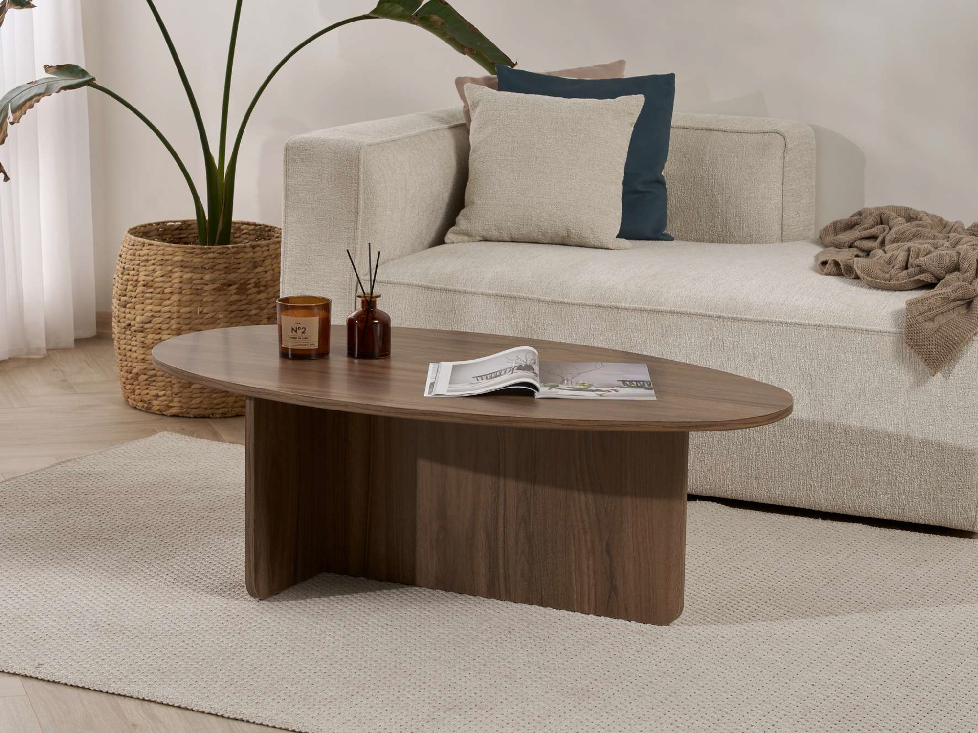 Масичка за кафе Novato 139 (Орех)