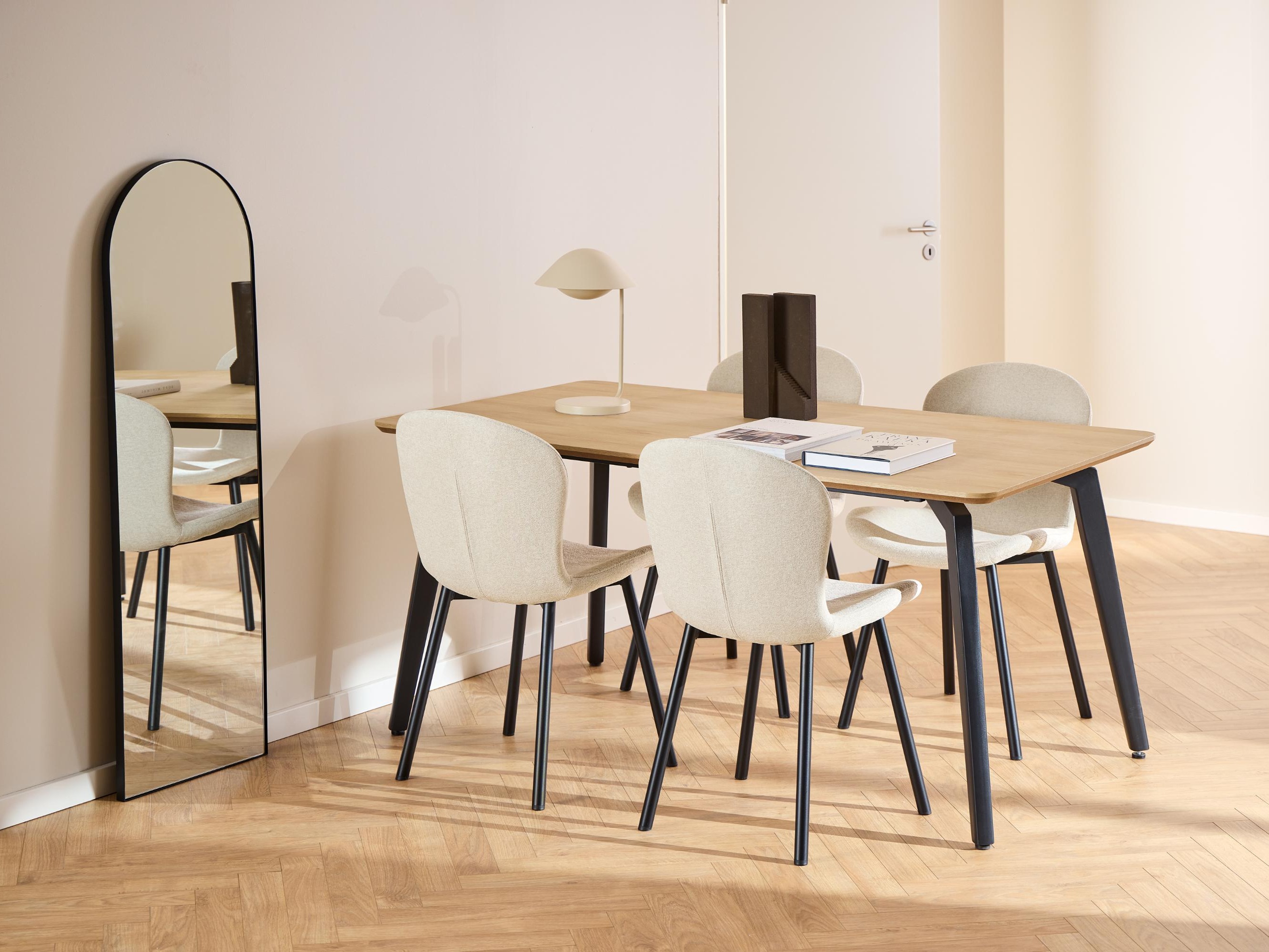 Маса и столове за трапезария Norsica 1025