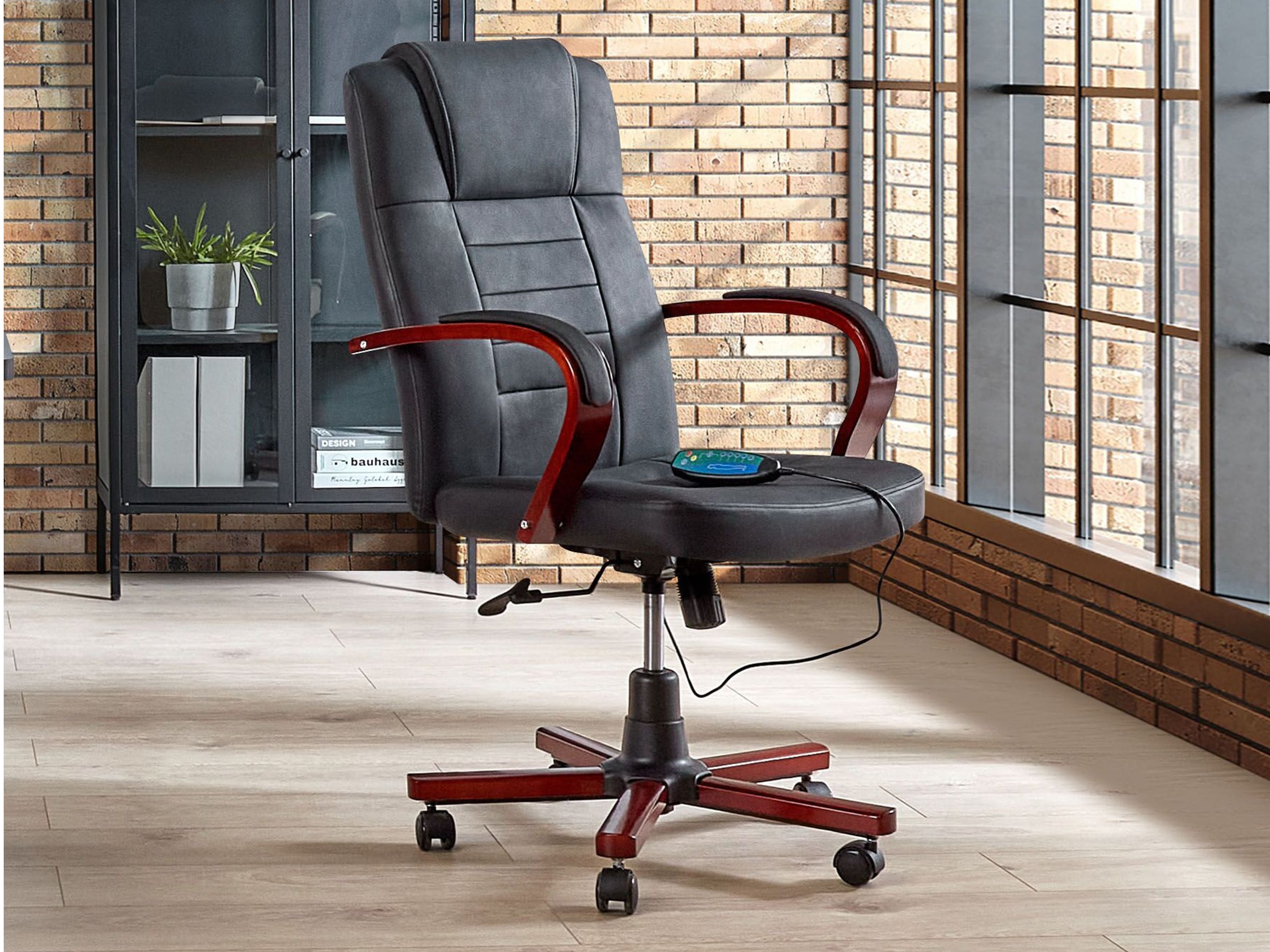 Офис стол Berwyn 855 (Черен)