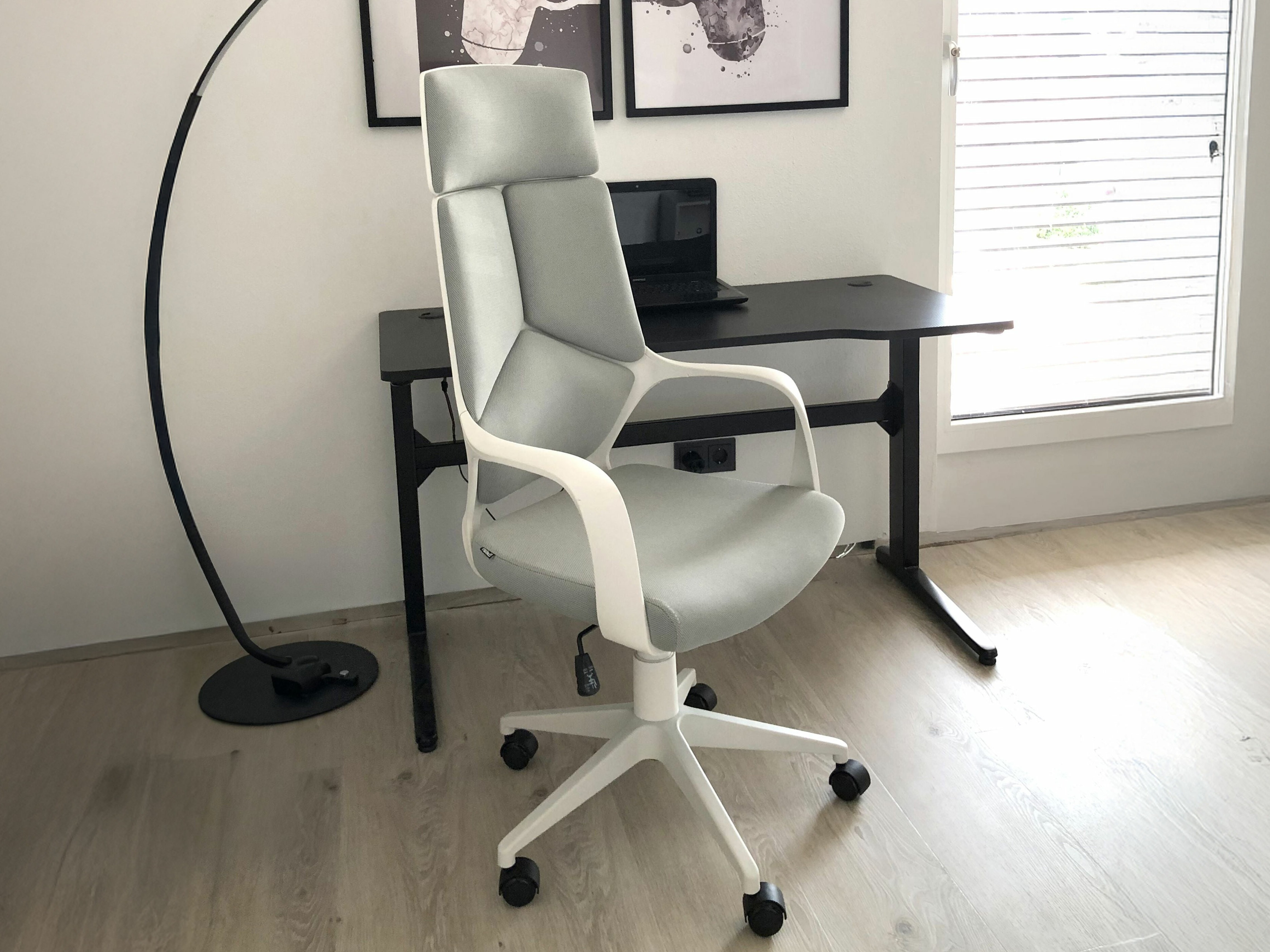 Офис стол Berwyn 208 (Светло сив)