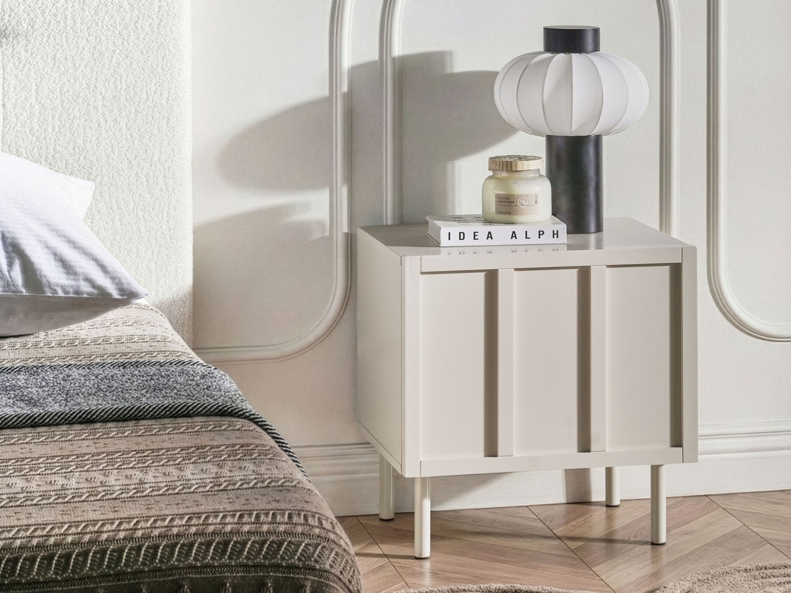 Нощно шкафче Berwyn 3058