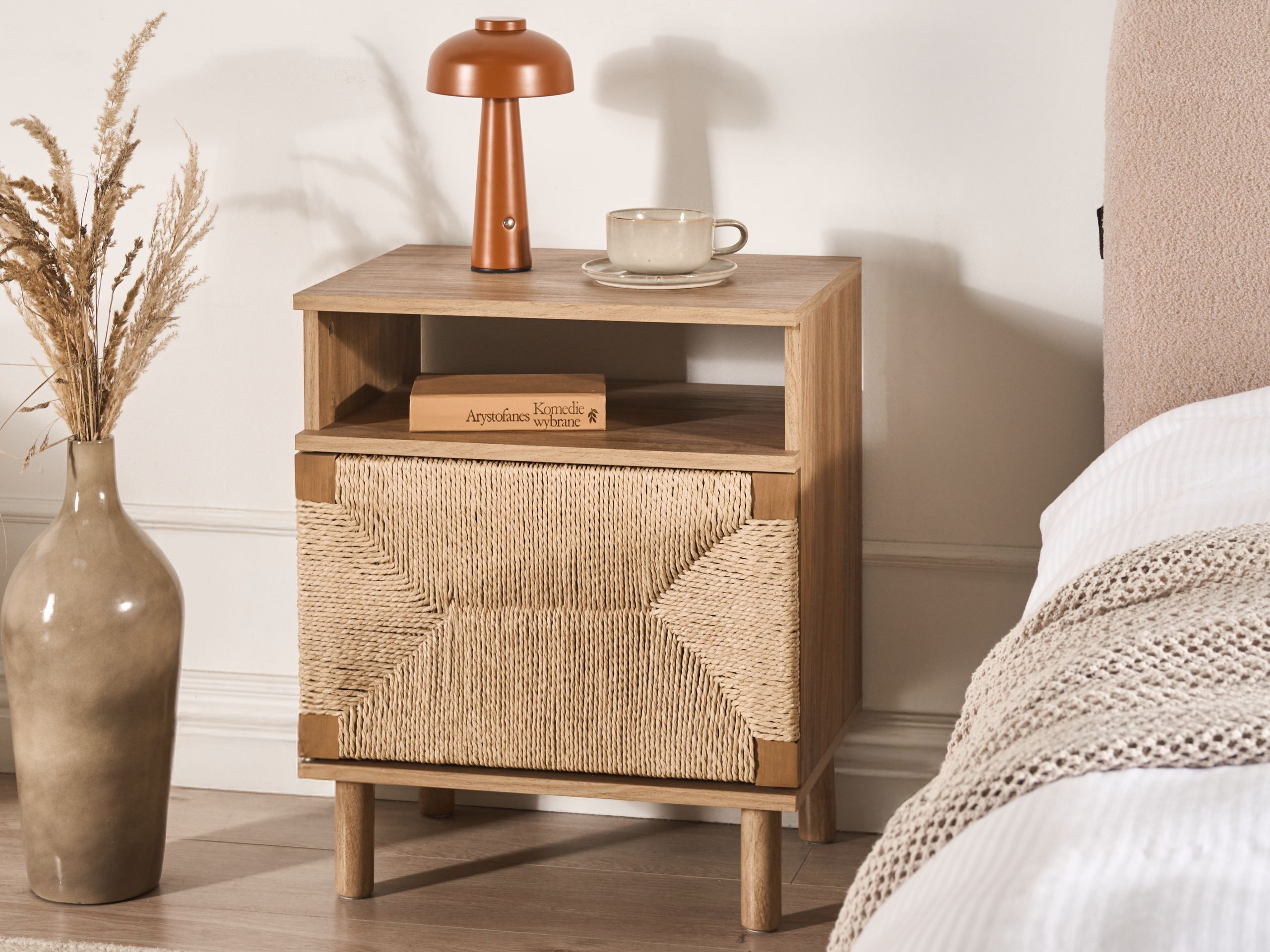 Нощно шкафче Ruvmoro 102