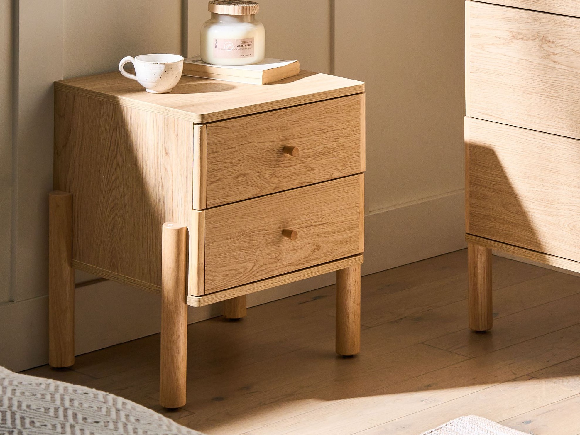 Нощно шкафче Berwyn 3200