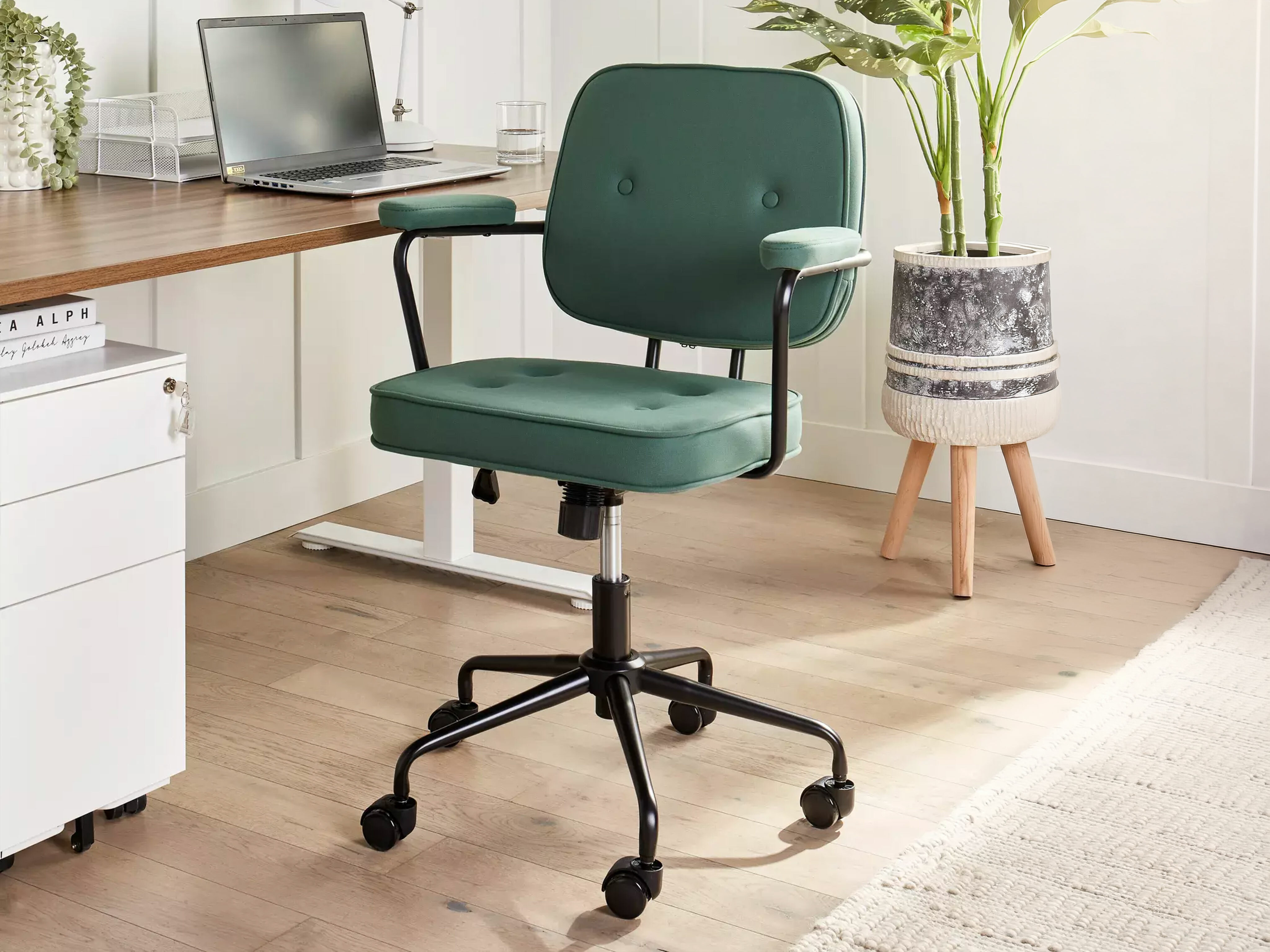 Офис стол Berwyn 901 (Тъмно зелено)