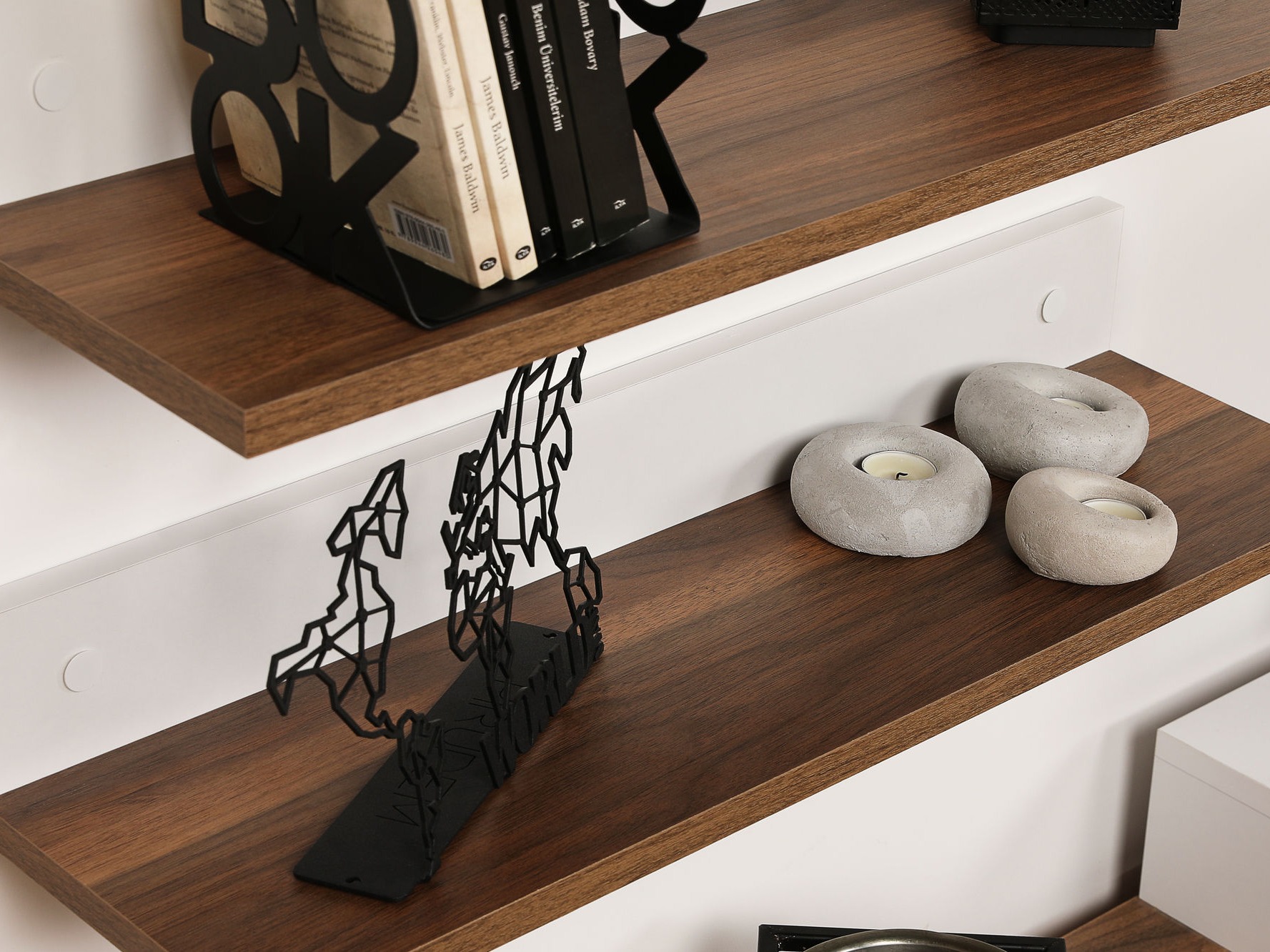 ТВ шкаф Kailua 998 (Тик + Бял)