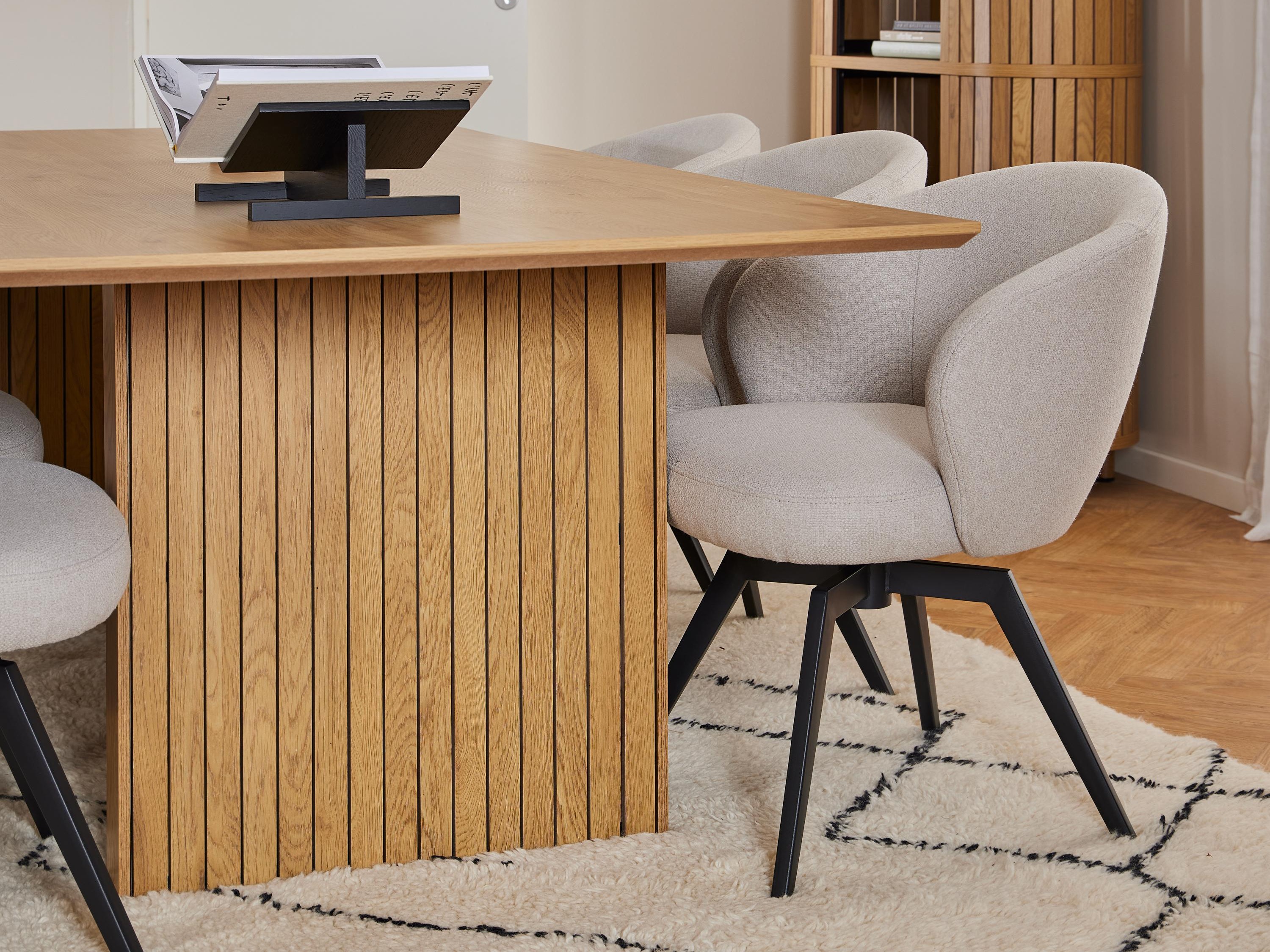 Маса Norsica 823