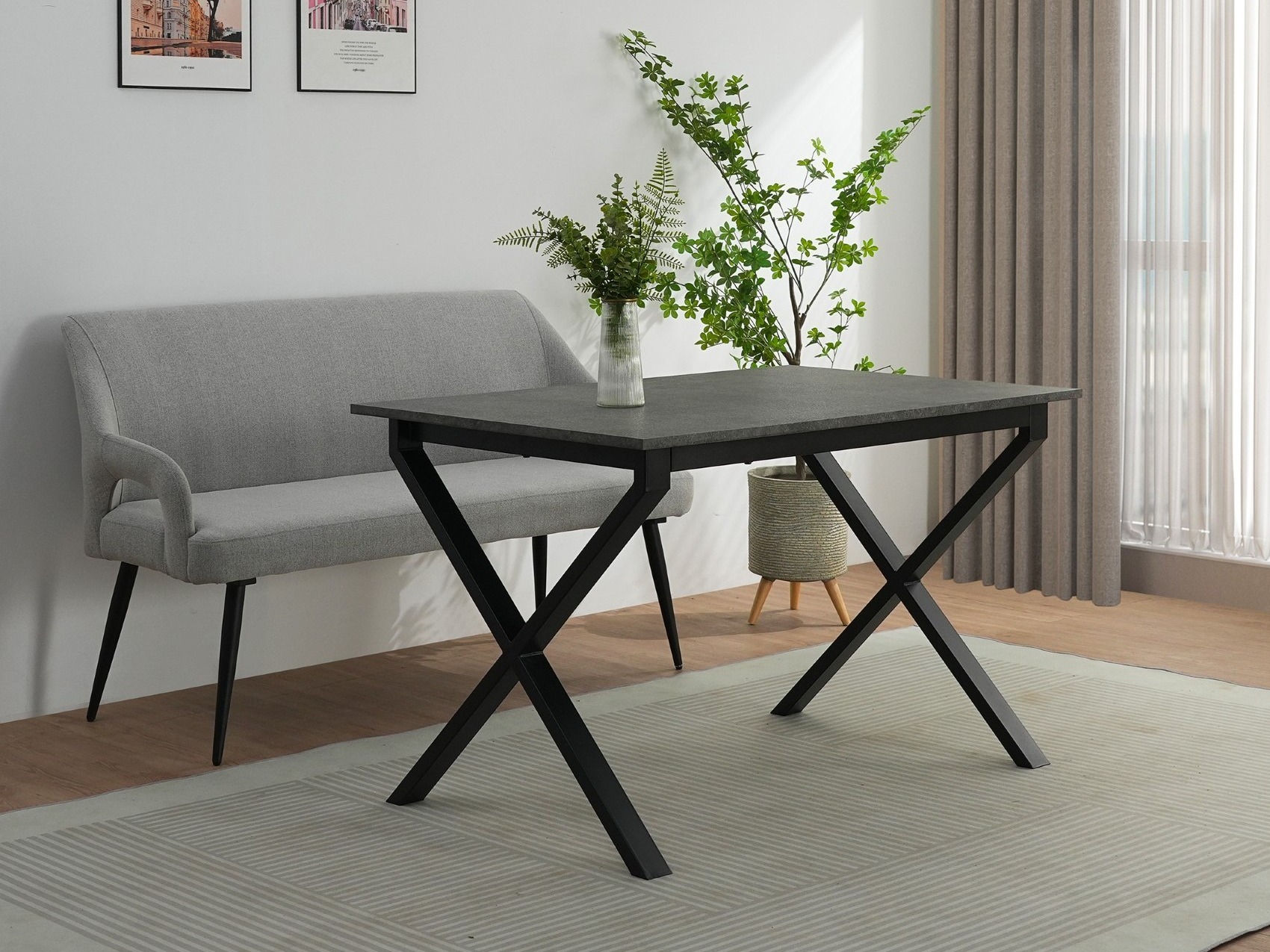 Тапицирана пейка Denton 1556