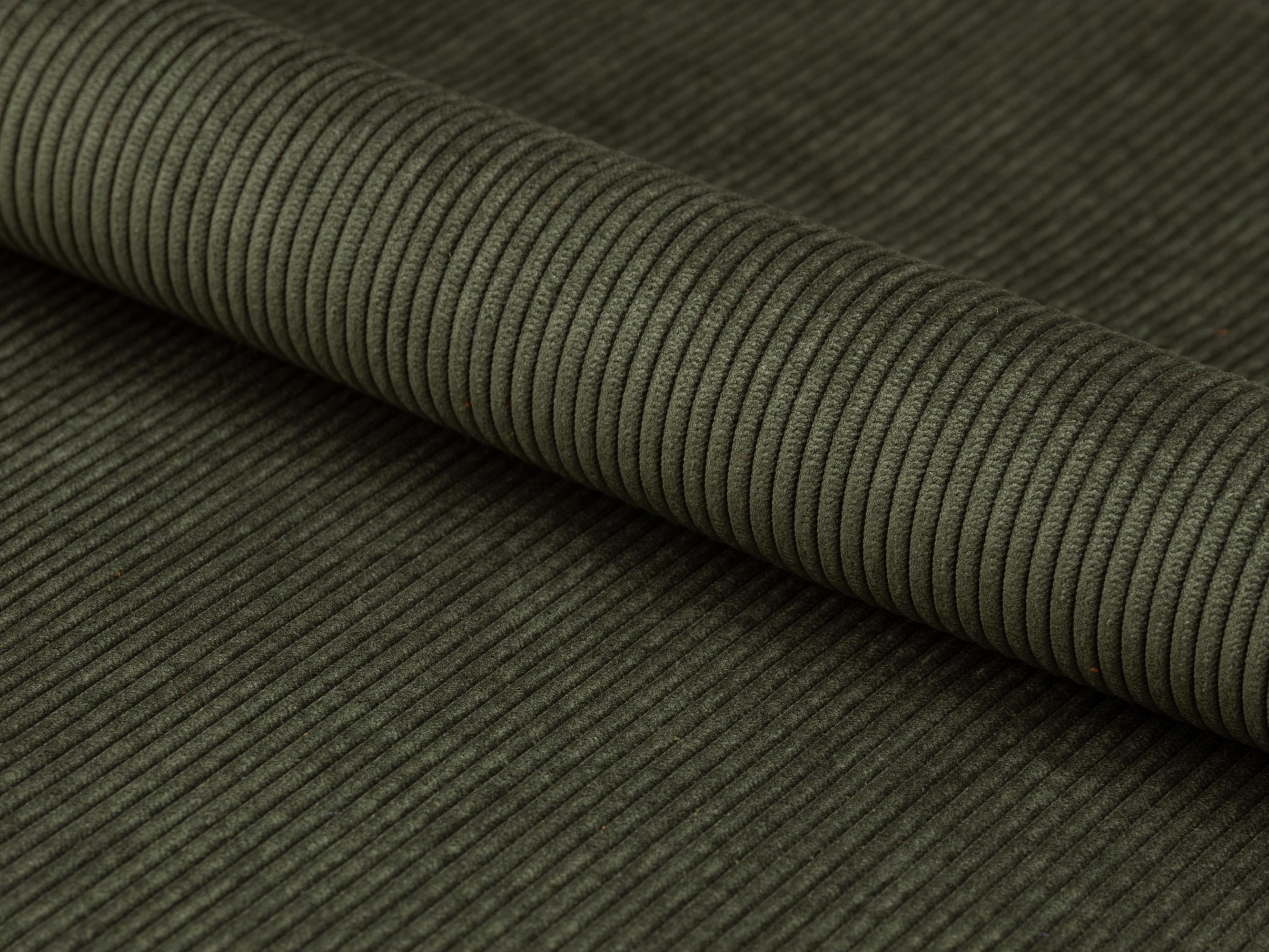 Разтегателен диван Norsica 491 (Тъмно зелено)