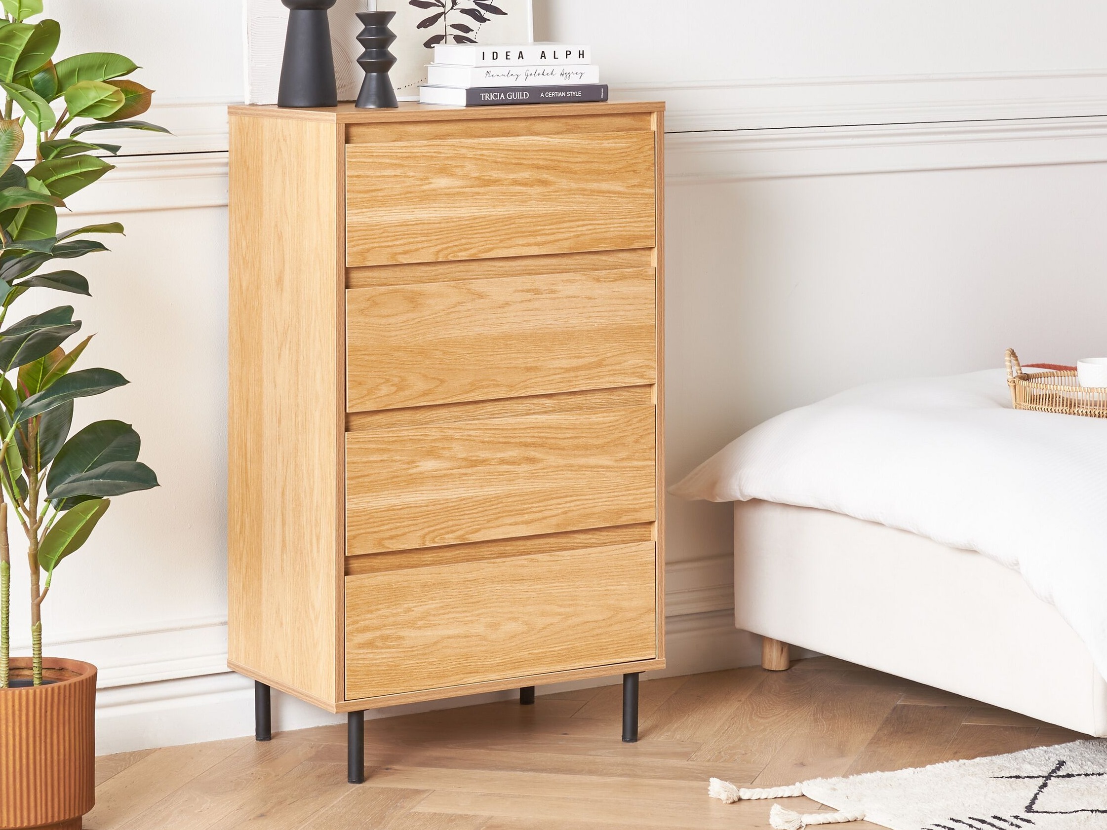 Скрин Berwyn 3308 (Ярък дърво)